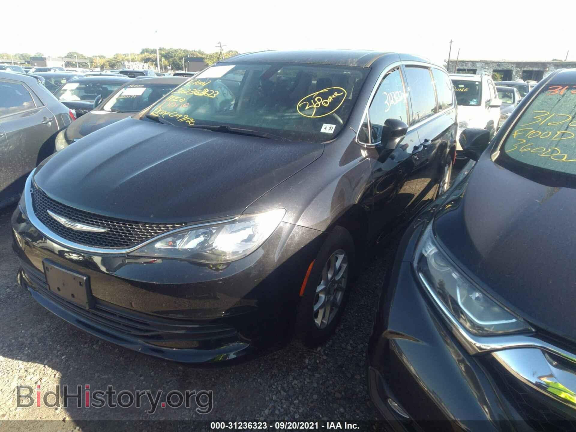 2017 CHRYSLER PACIFICA - VIN: 2C4RC1DG0HR723389 - Photo 2