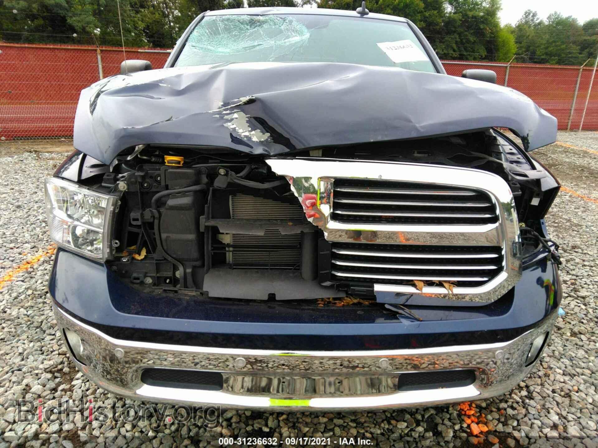 2017 RAM 1500 - VIN: 3C6RR7LT5HG593767 - Фото 6
