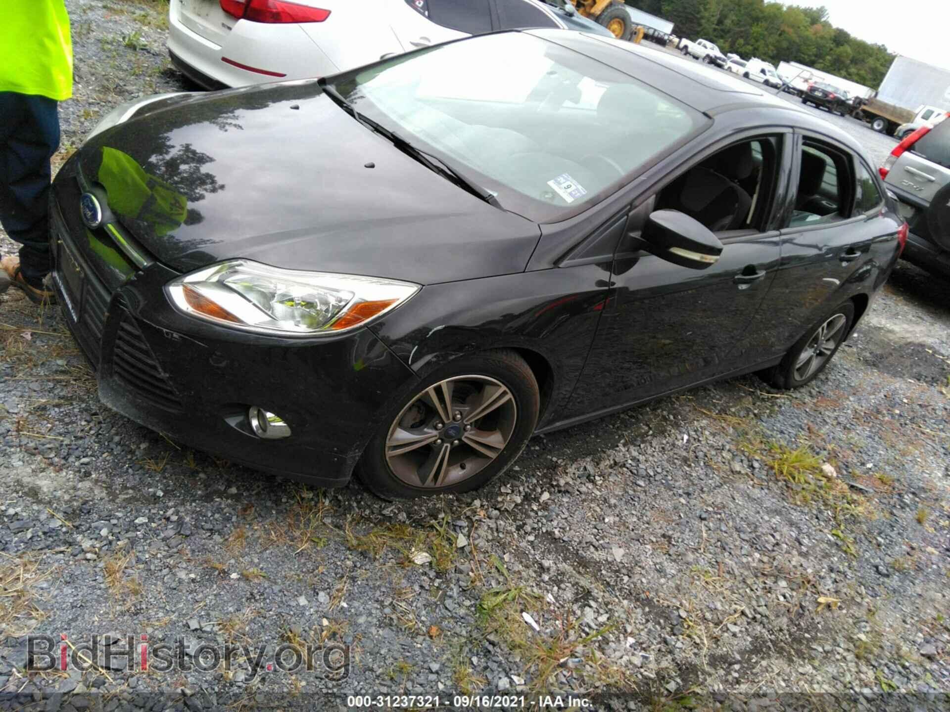 2014 FORD FOCUS - VIN: 1FADP3F27EL386693 - Photo 2