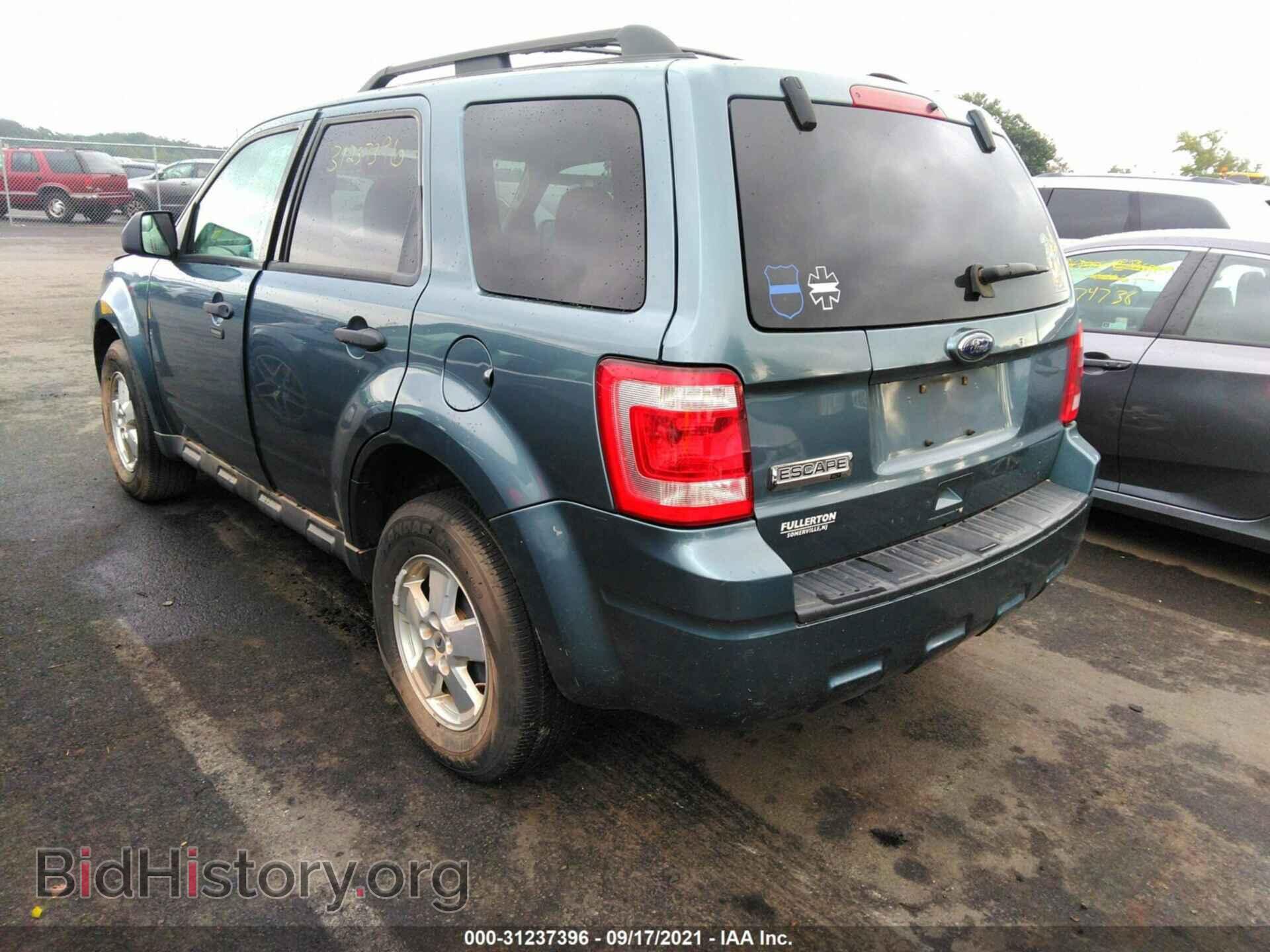 2010 FORD ESCAPE - VIN: 1FMCU9D72AKB63358 - Фото 3