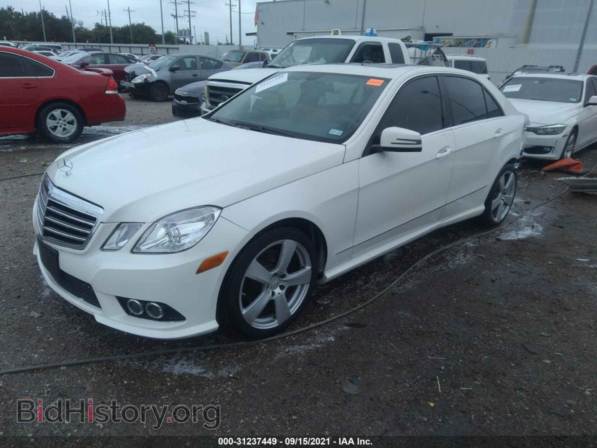 2010 MERCEDES-BENZ E-CLASS - VIN: WDDHF5GB4AA092026 - Фото 2