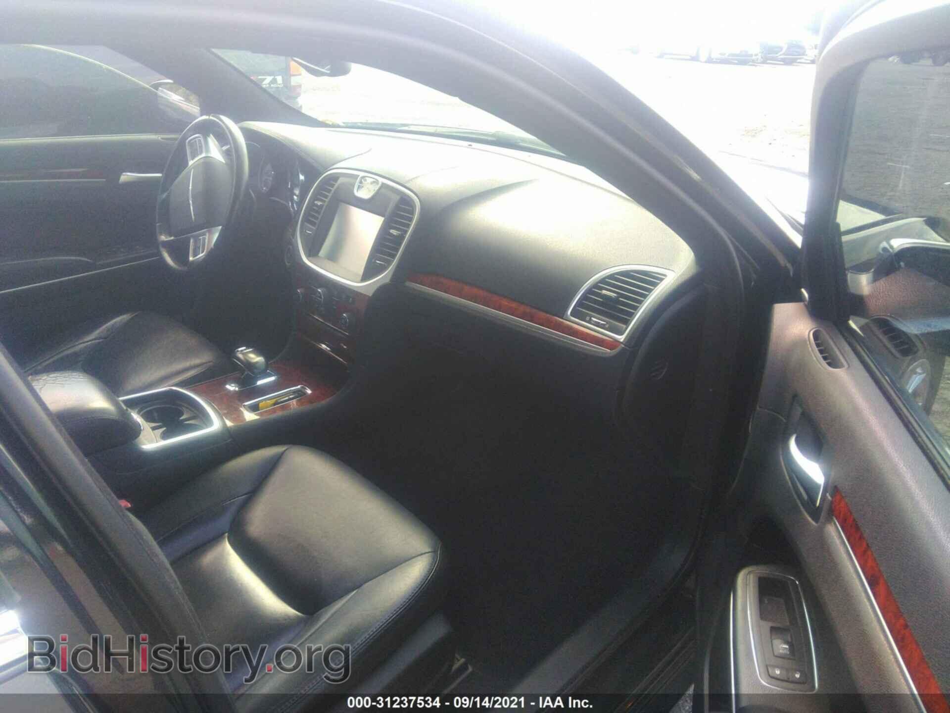 2012 CHRYSLER 300 - VIN: 2C3CCACG9CH194955 - Фото 5
