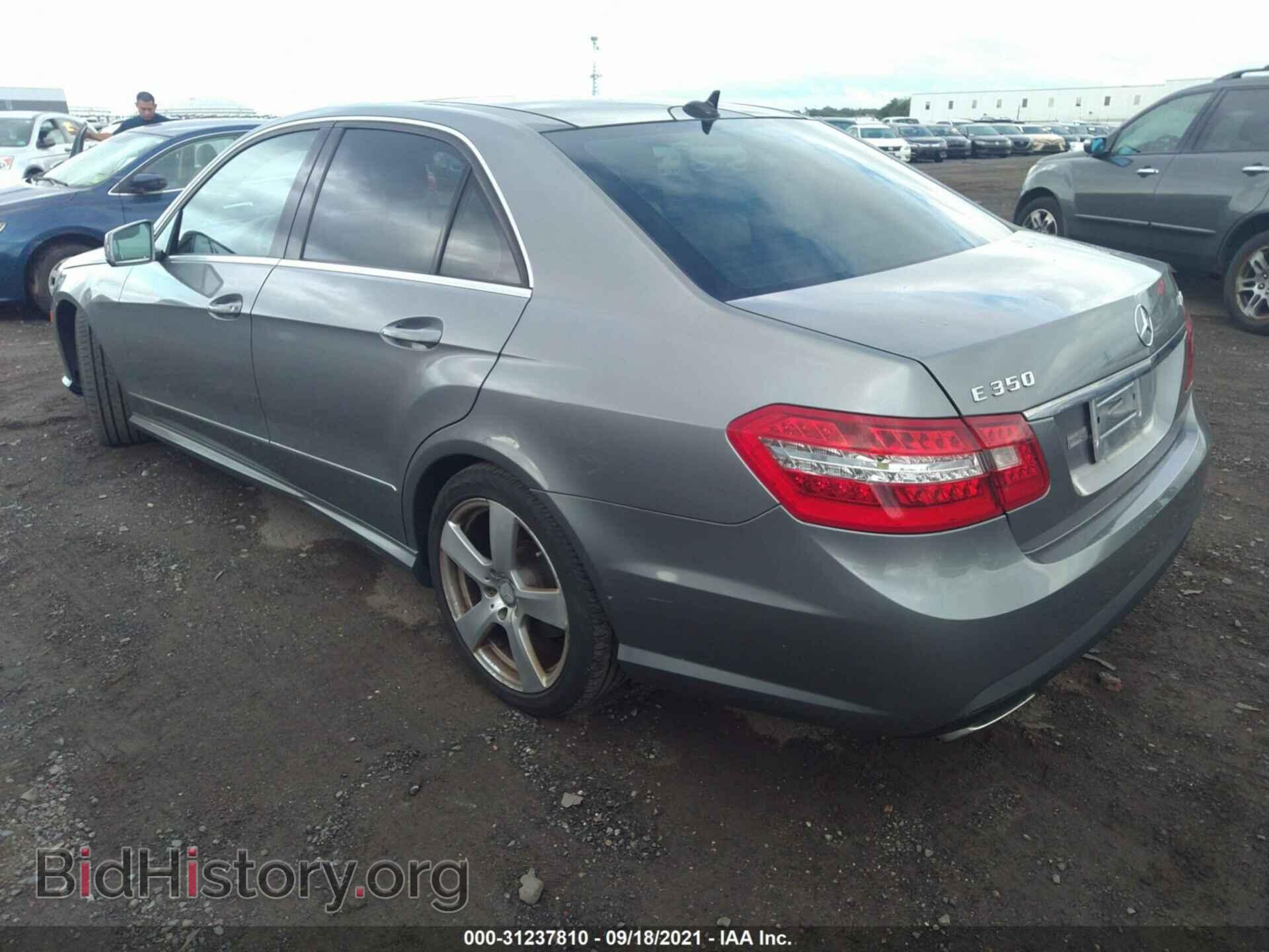 2010 MERCEDES-BENZ E-CLASS - VIN: WDDHF8HB8AA197717 - Фото 3