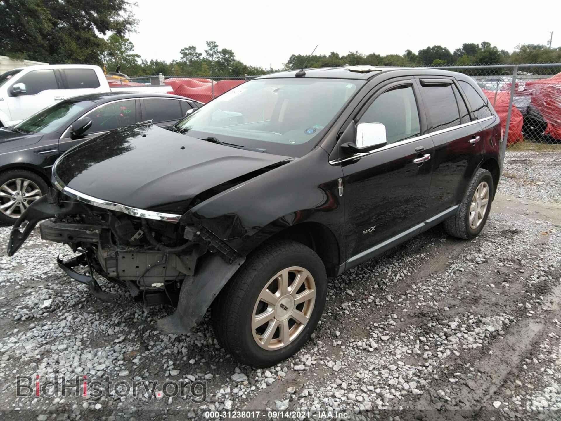 2009 LINCOLN MKX - VIN: 2LMDU68C89BJ00303 - Фото 2
