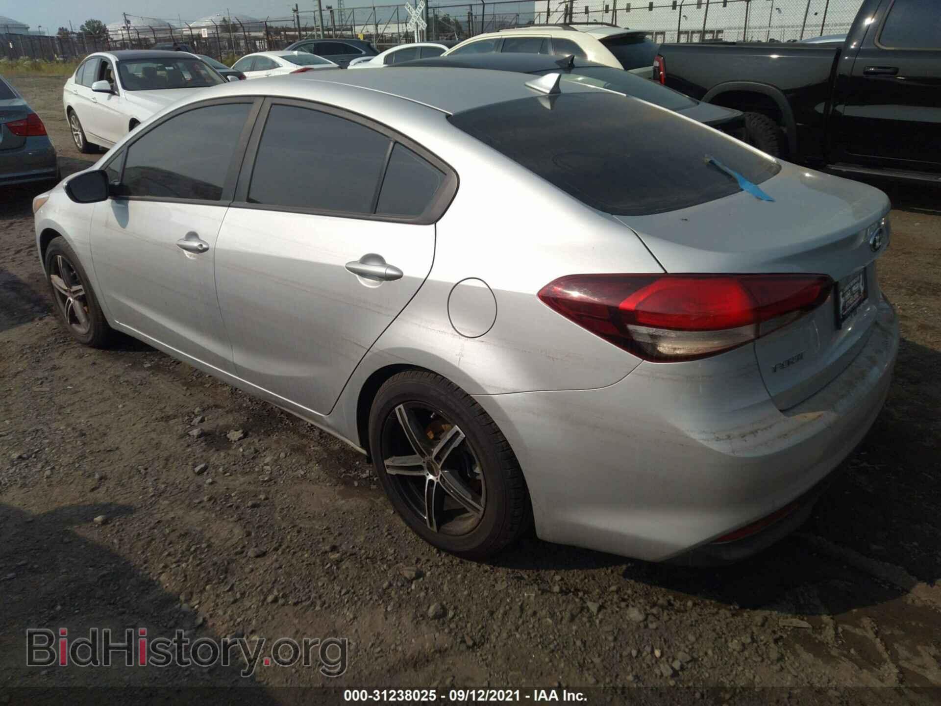 2017 KIA FORTE - VIN: 3KPFL4A78HE091428 - Фото 3