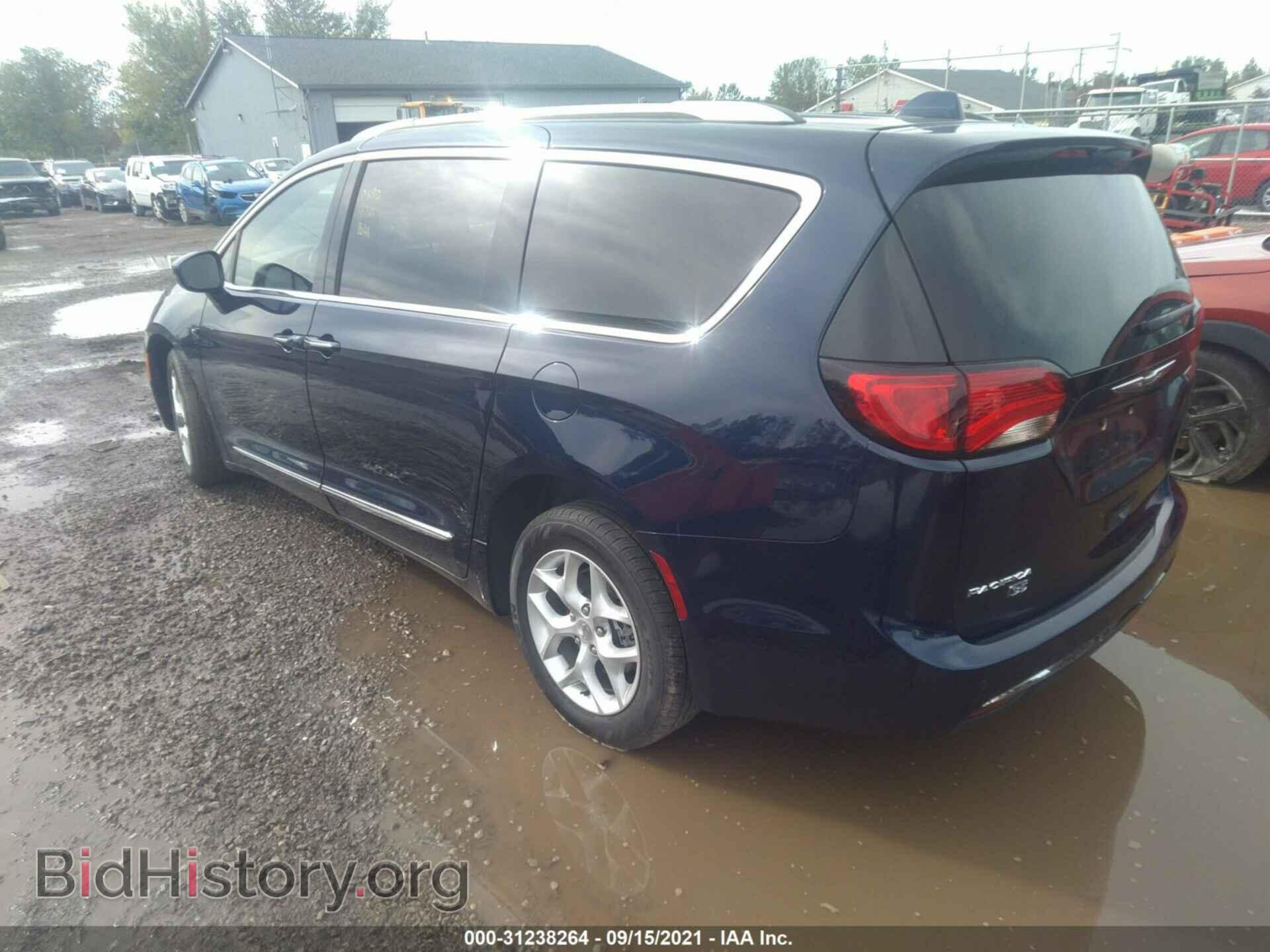 2020 CHRYSLER PACIFICA - VIN: 2C4RC1BGXLR103581 - Фото 3
