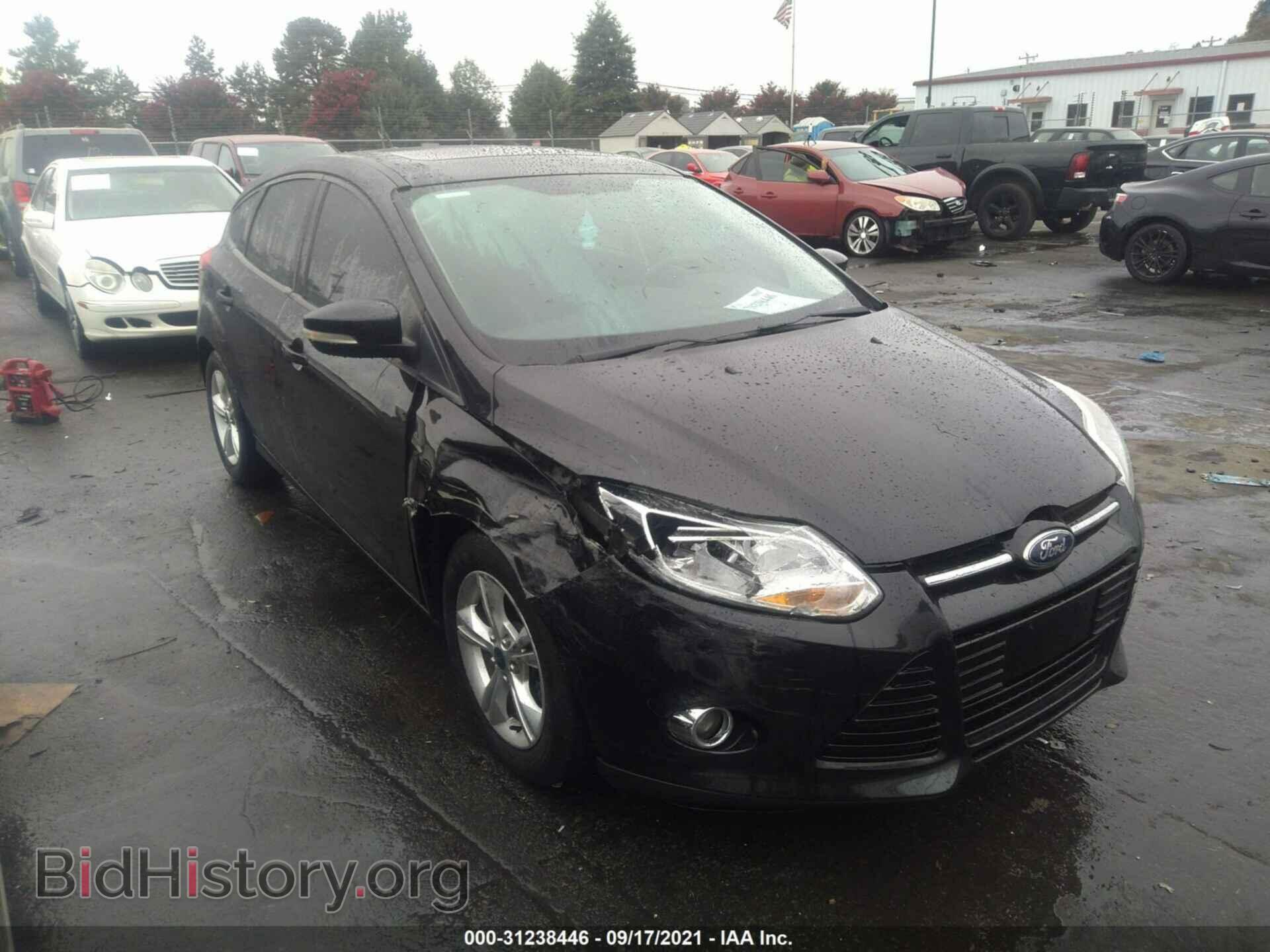 Photo 1FAHP3K20CL433745 - FORD FOCUS 2012