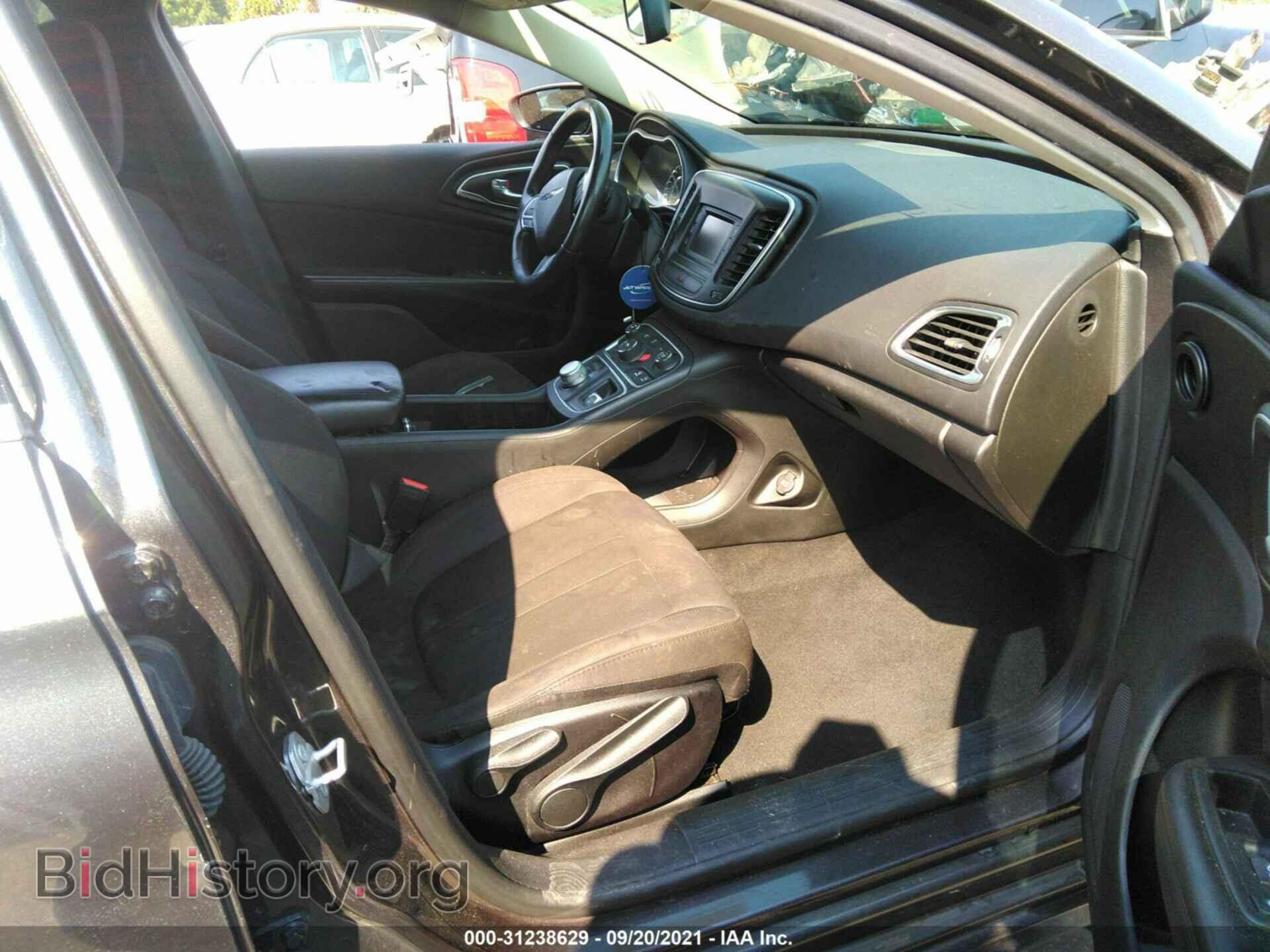 2015 CHRYSLER 200 - VIN: 1C3CCCAB5FN741024 - Фото 5