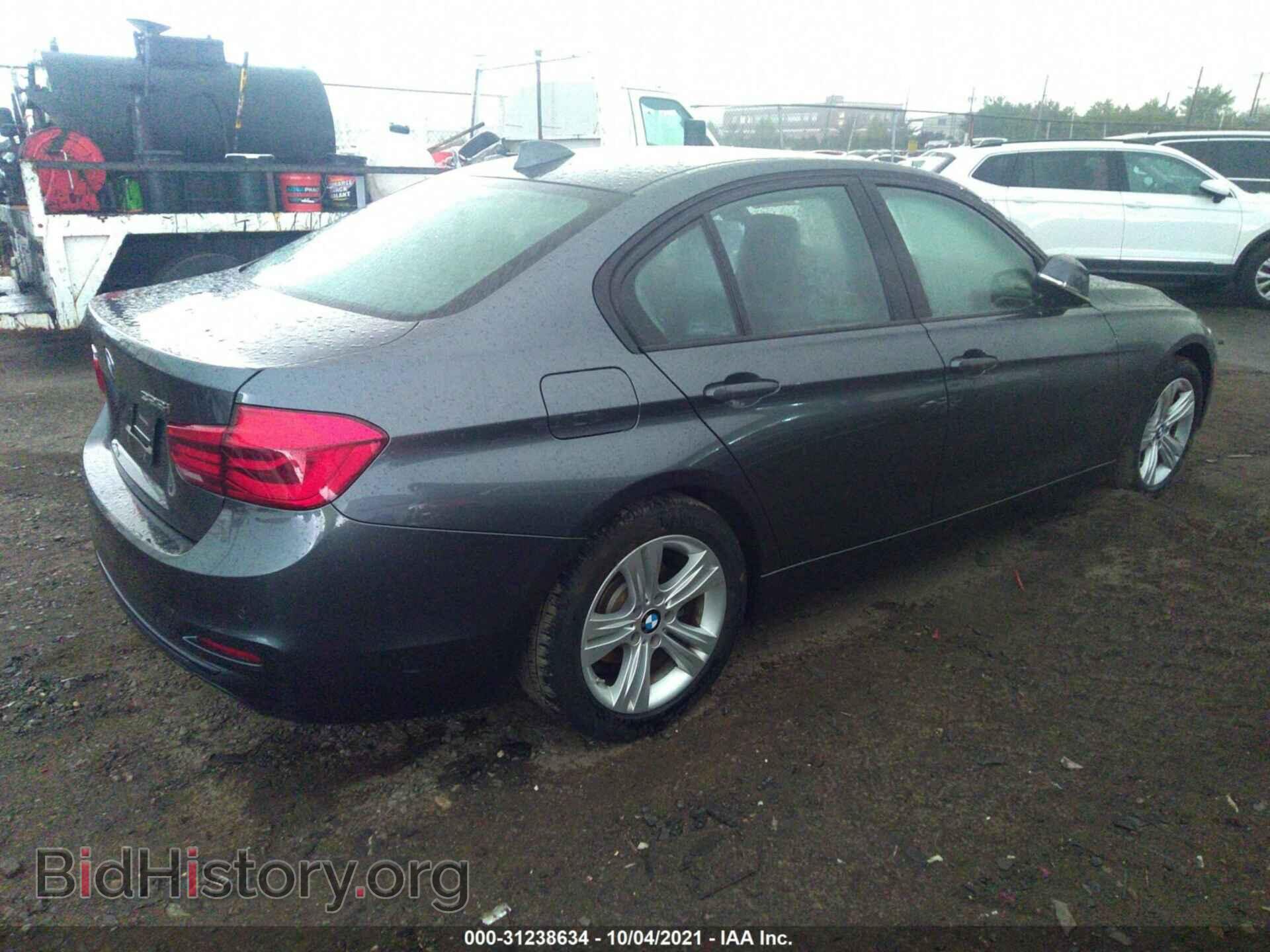 2016 BMW 3 SERIES - VIN: WBA8E3G58GNU04472 - Фото 4