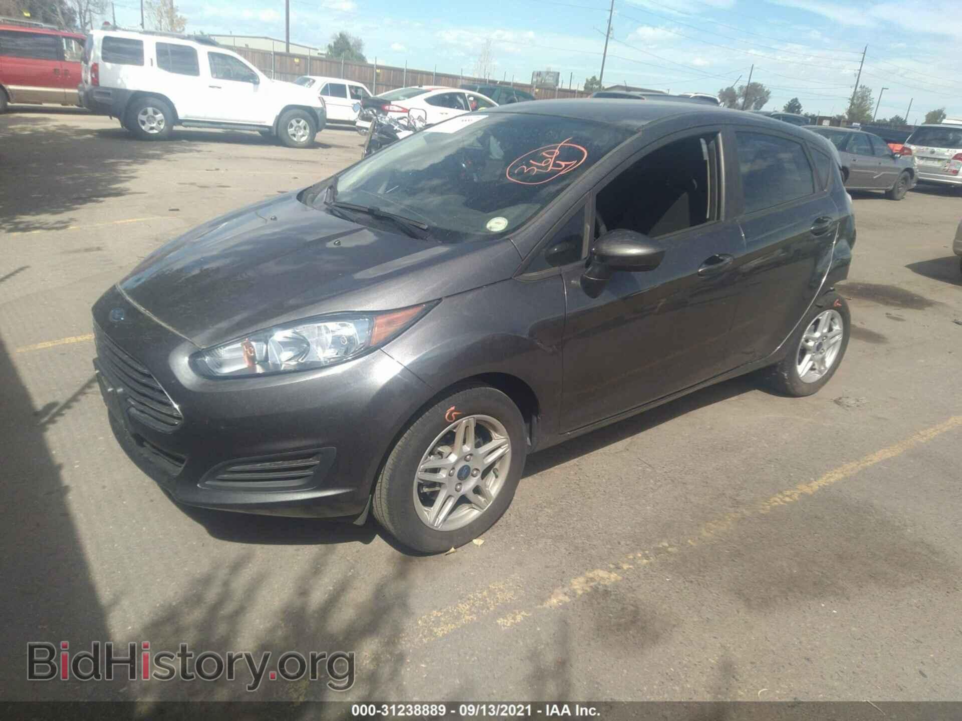 2019 FORD FIESTA - VIN: 3FADP4EJ6KM129985 - Фото 2