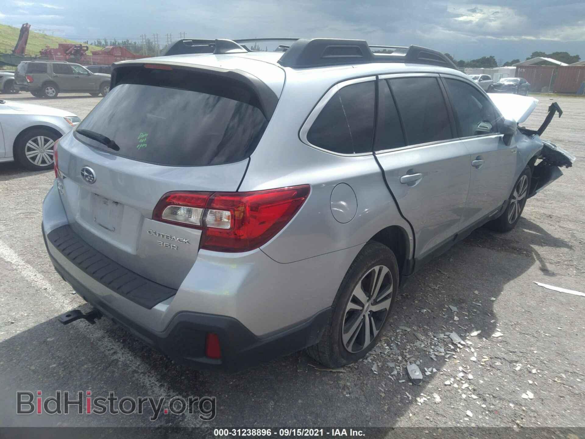 2018 SUBARU OUTBACK - VIN: 4S4BSEKC4J3212418 - Фото 4
