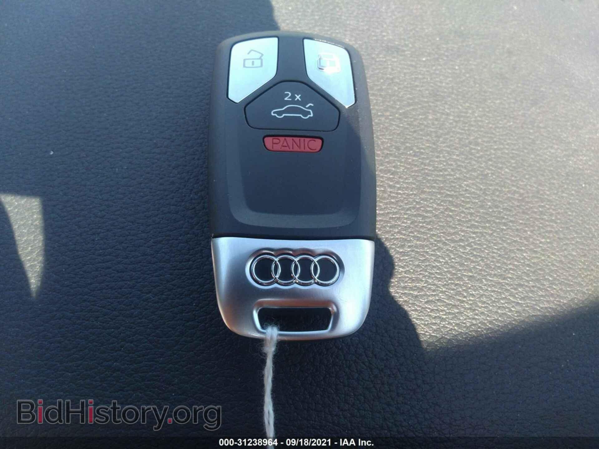 2019 AUDI A4 - VIN: WAUENAF4XKA041673 - Фото 11