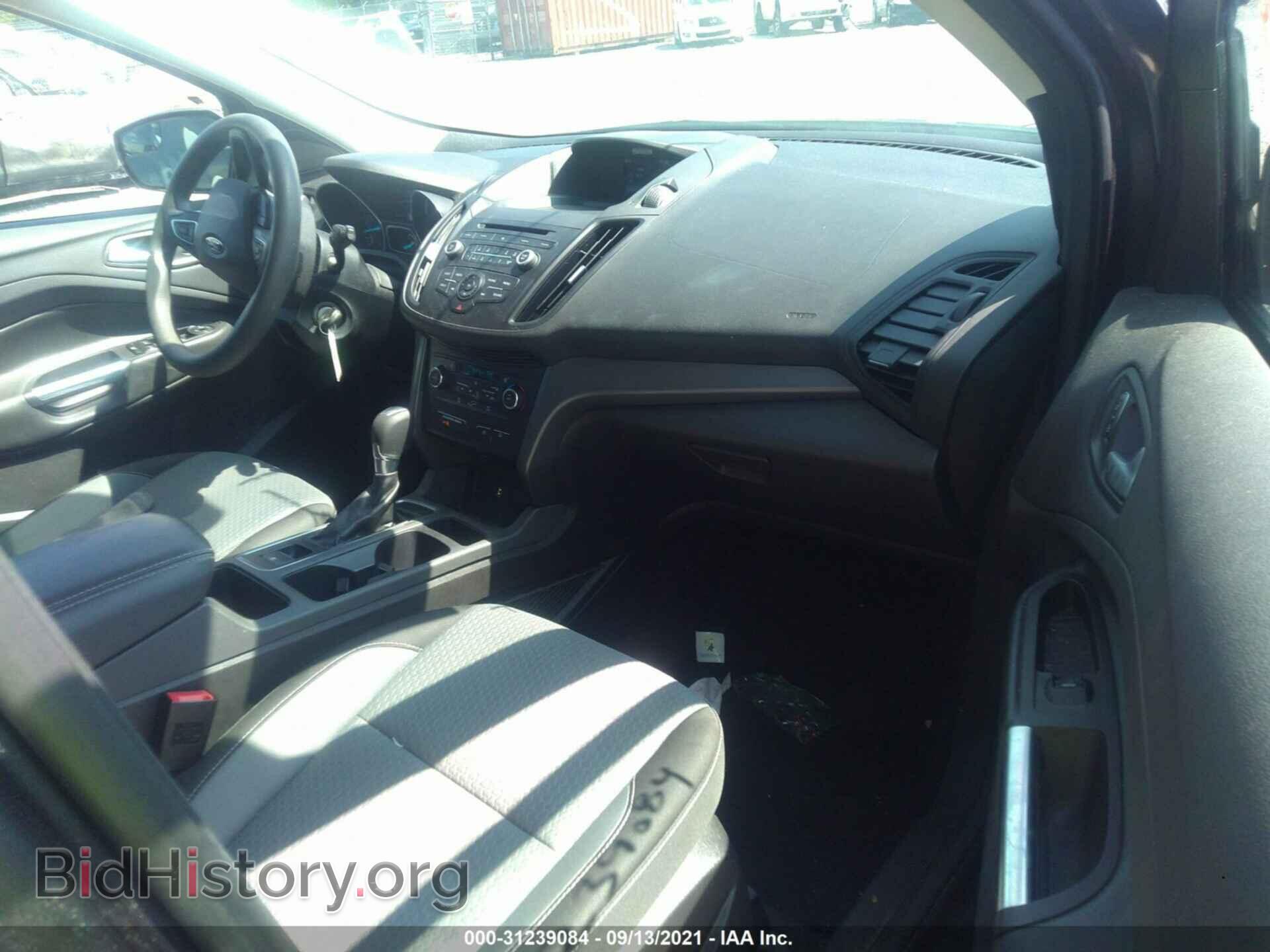 2017 FORD ESCAPE - VIN: 1FMCU0GD2HUD09348 - Фото 5