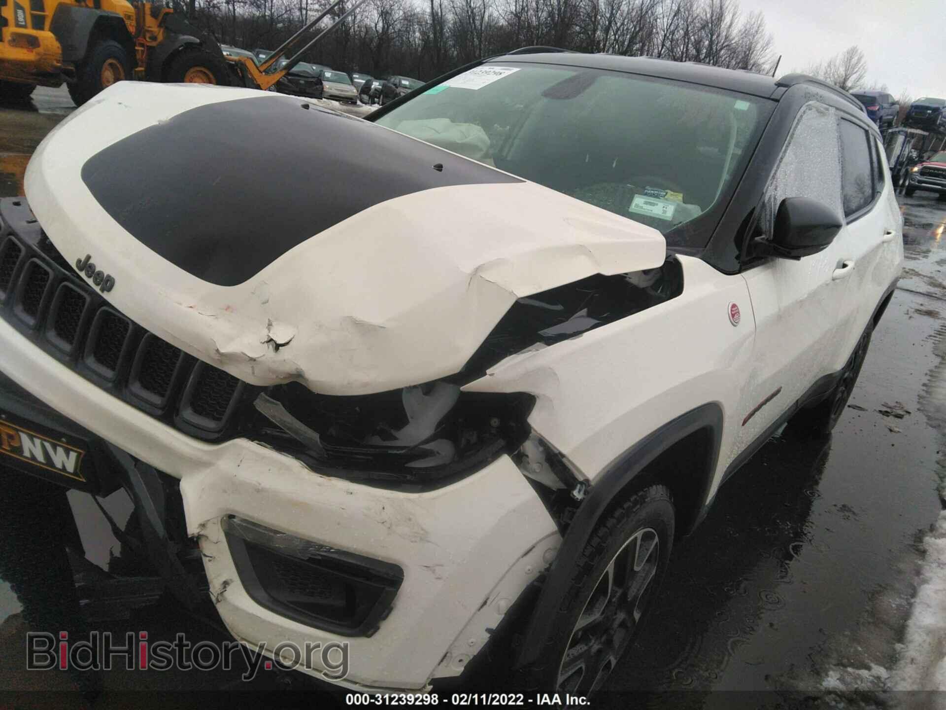 2019 JEEP COMPASS - VIN: 3C4NJDDB5KT722169 - Фото 2