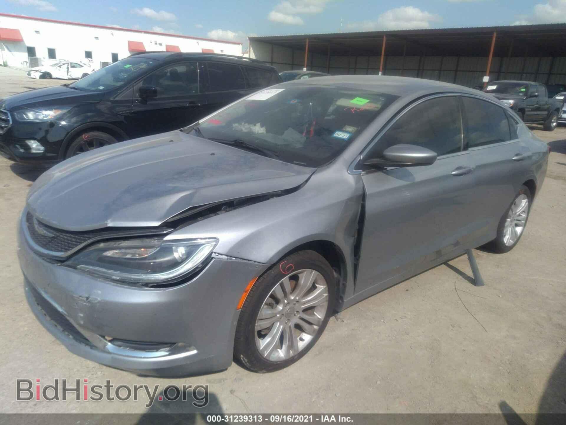 2016 CHRYSLER 200 - VIN: 1C3CCCAB5GN176985 - Фото 2
