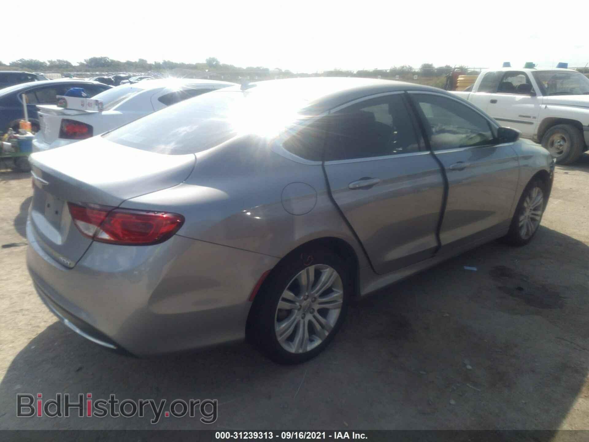 2016 CHRYSLER 200 - VIN: 1C3CCCAB5GN176985 - Фото 4