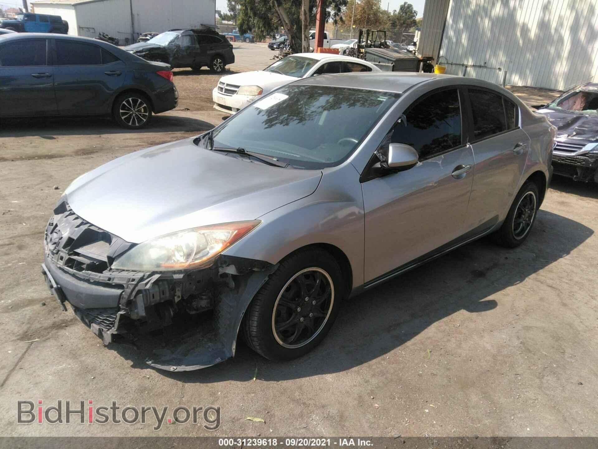 2013 MAZDA MAZDA3 - VIN: JM1BL1TG3D1712422 - Фото 2