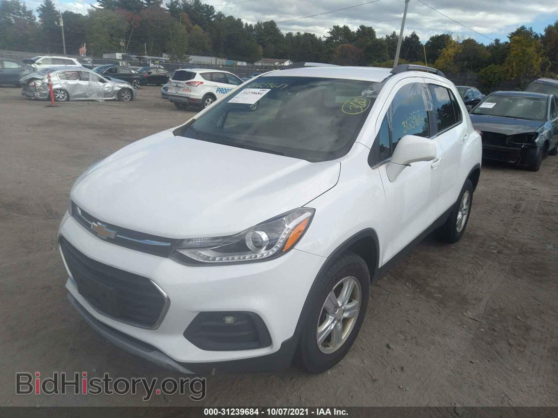 2017 CHEVROLET TRAX - VIN: 3GNCJPSB3HL146139 - Photo 2