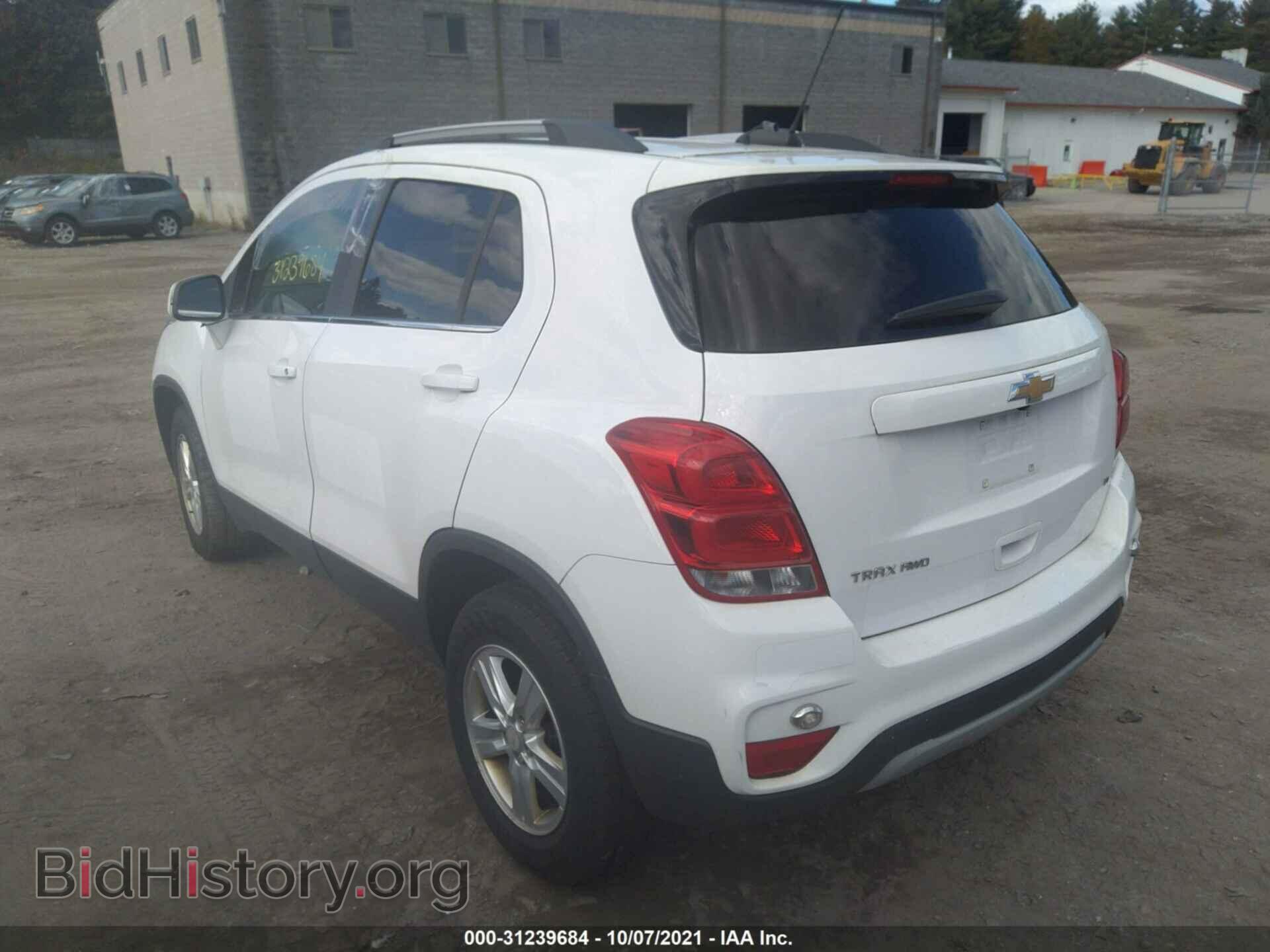 2017 CHEVROLET TRAX - VIN: 3GNCJPSB3HL146139 - Photo 3