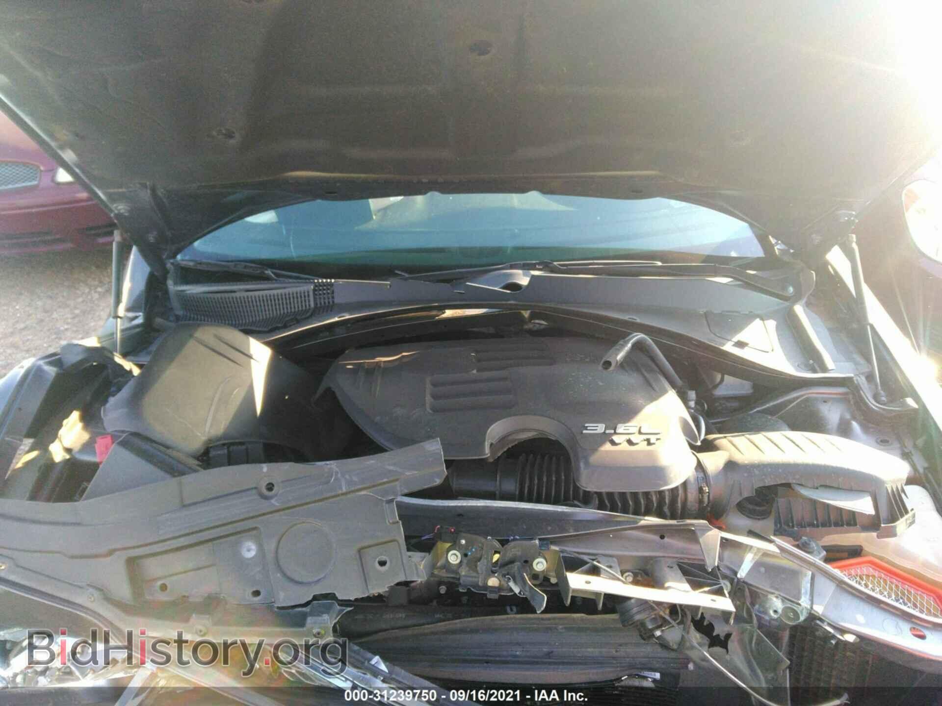 2019 CHRYSLER 300 - VIN: 2C3CCAEG6KH559880 - Фото 10