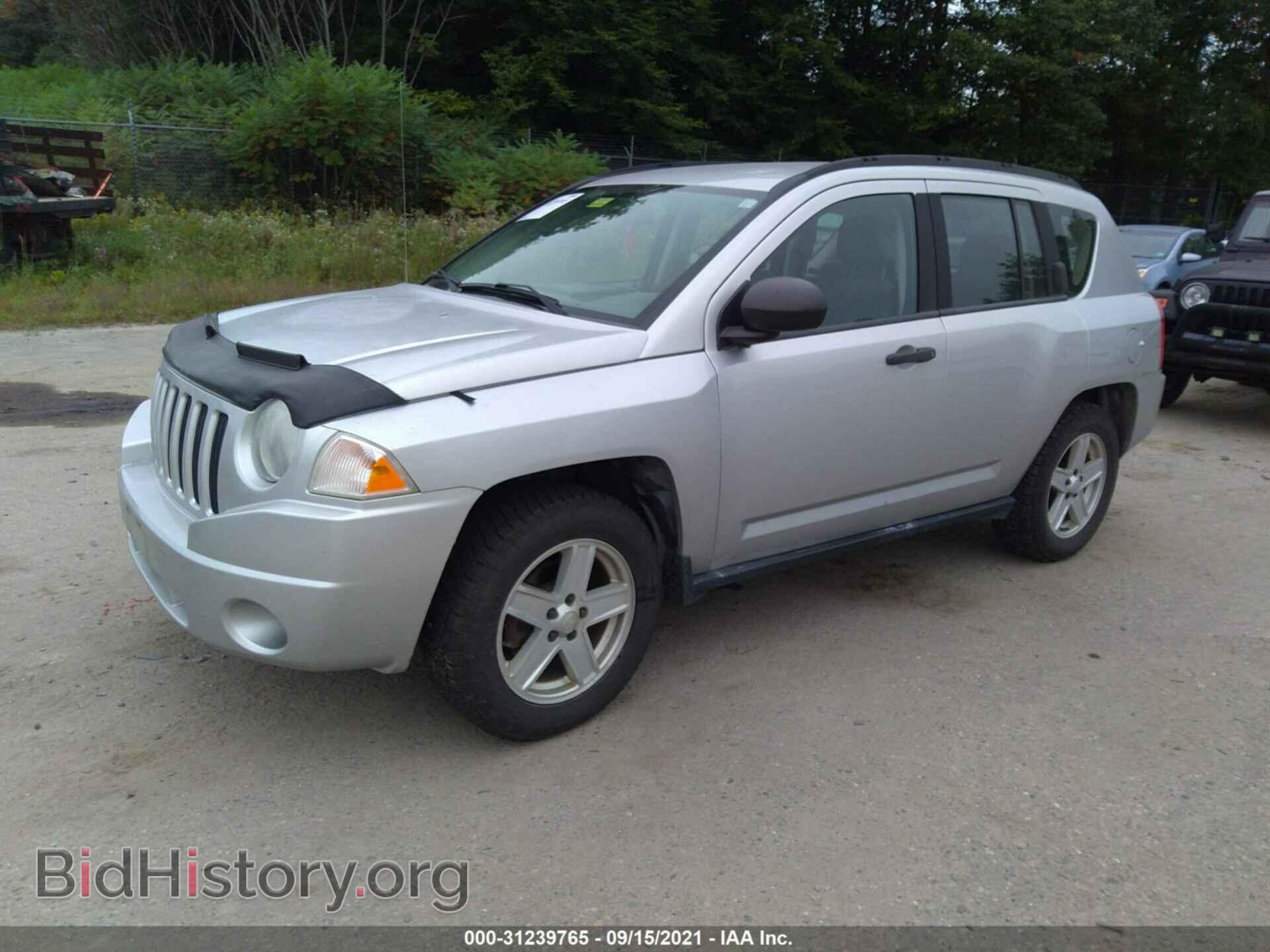 2007 JEEP COMPASS - VIN: 1J8FT47W77D368559 - Photo 2