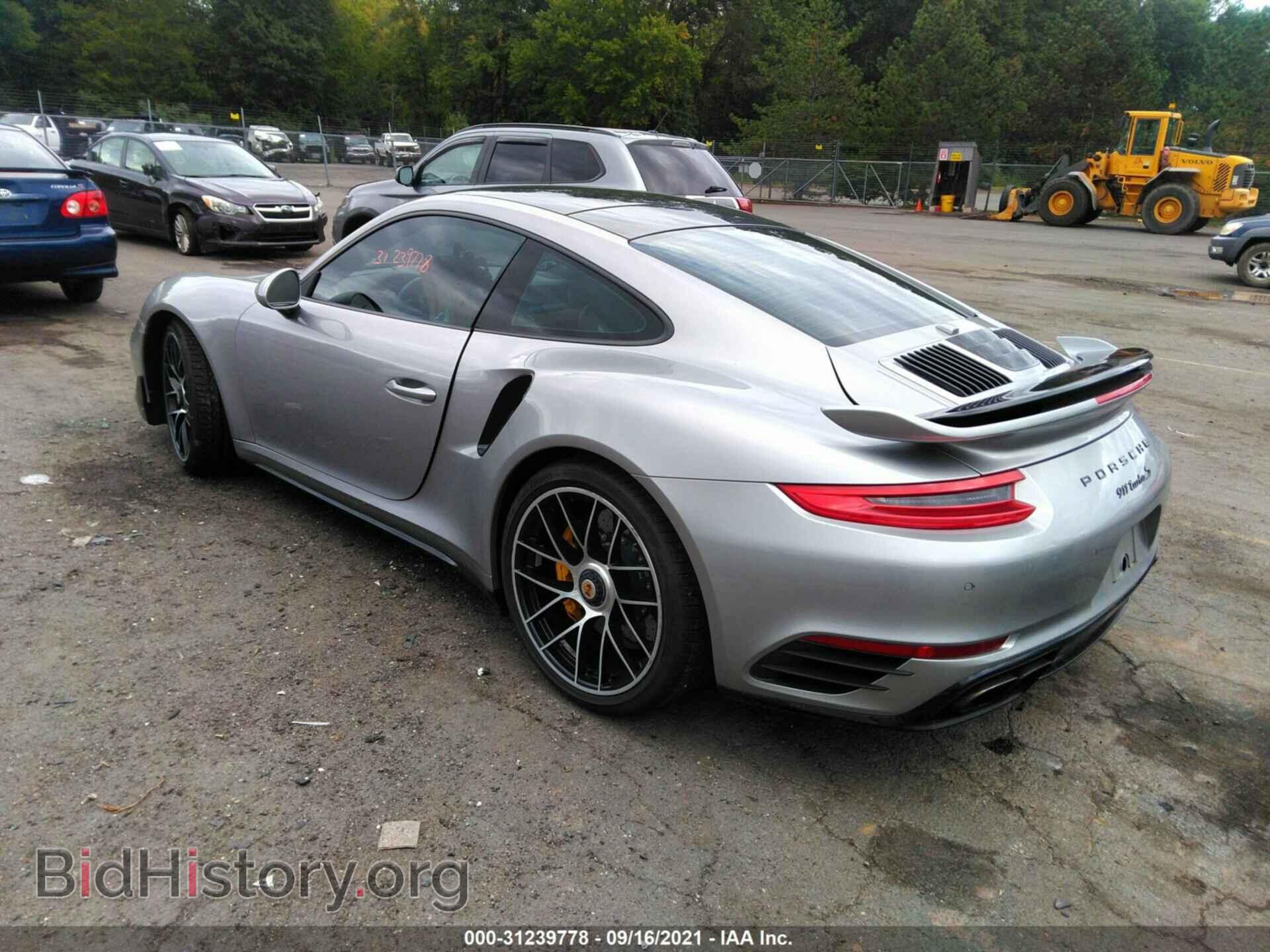 2017 PORSCHE 911 - VIN: WP0AD2A9XHS166690 - Фото 3