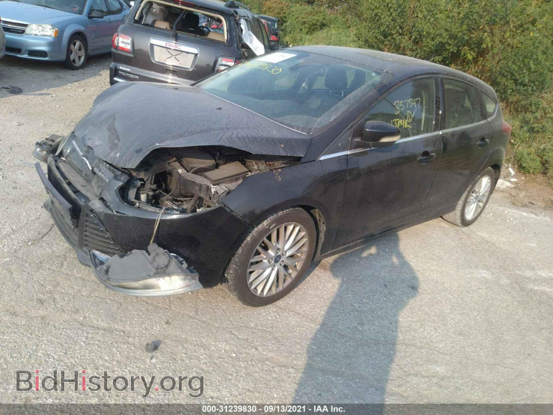 2012 FORD FOCUS - VIN: 1FAHP3M23CL357547 - Фото 2