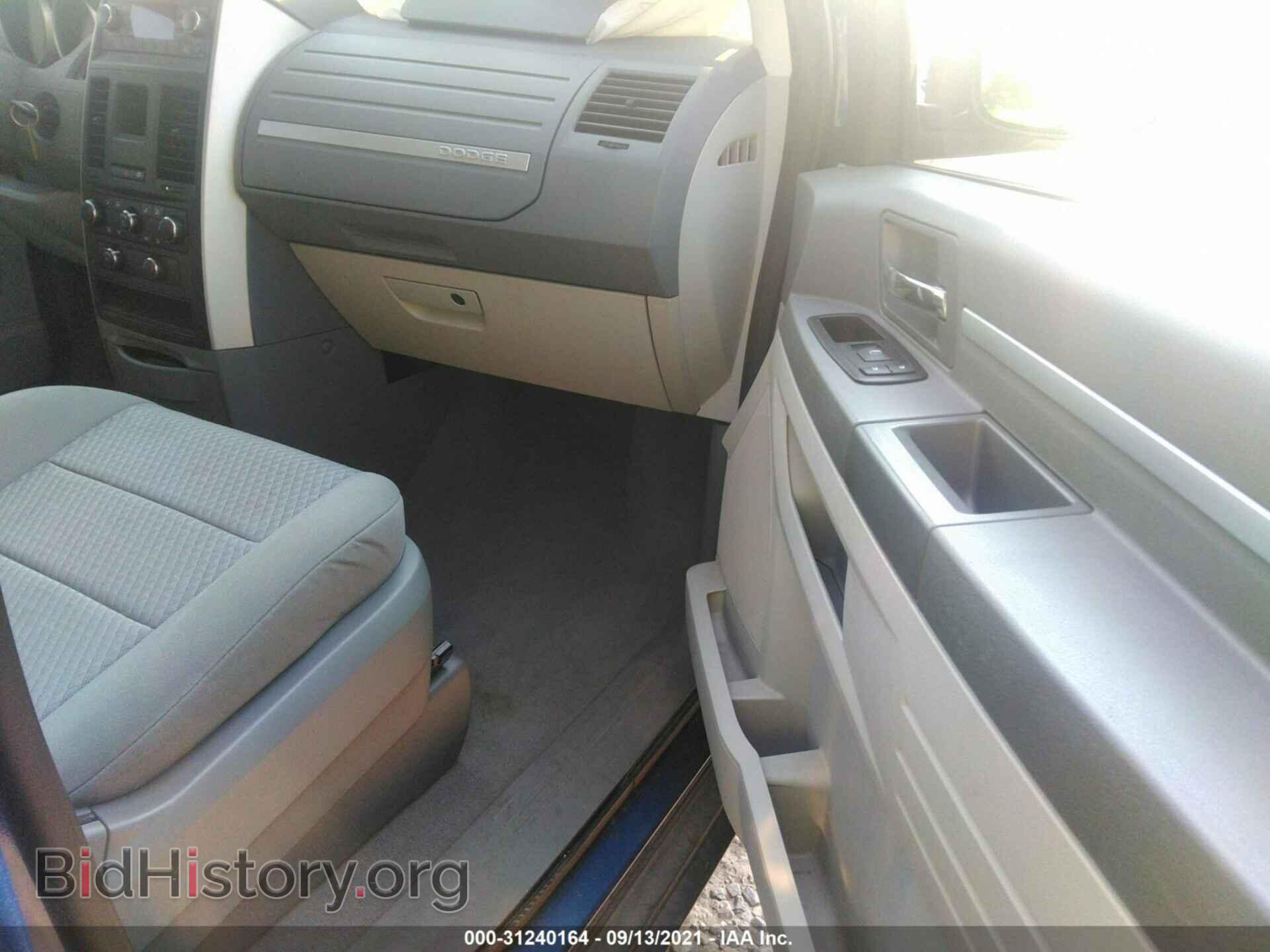2010 DODGE GRAND CARAVAN - VIN: 2D4RN3D17AR447724 - Фото 5