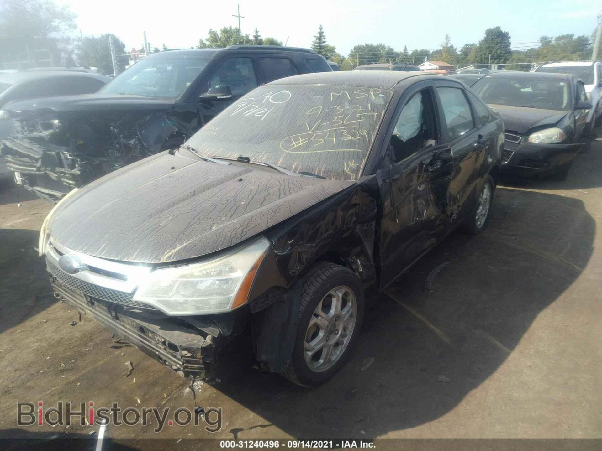 2008 FORD FOCUS - VIN: 1FAHP35N88W215659 - Фото 2