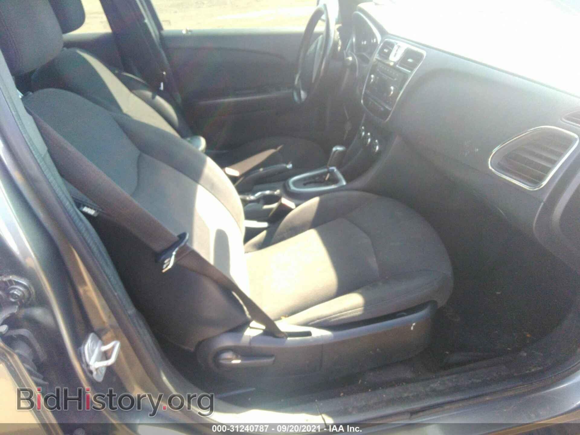 2013 CHRYSLER 200 - VIN: 1C3CCBBBXDN588825 - Фото 5