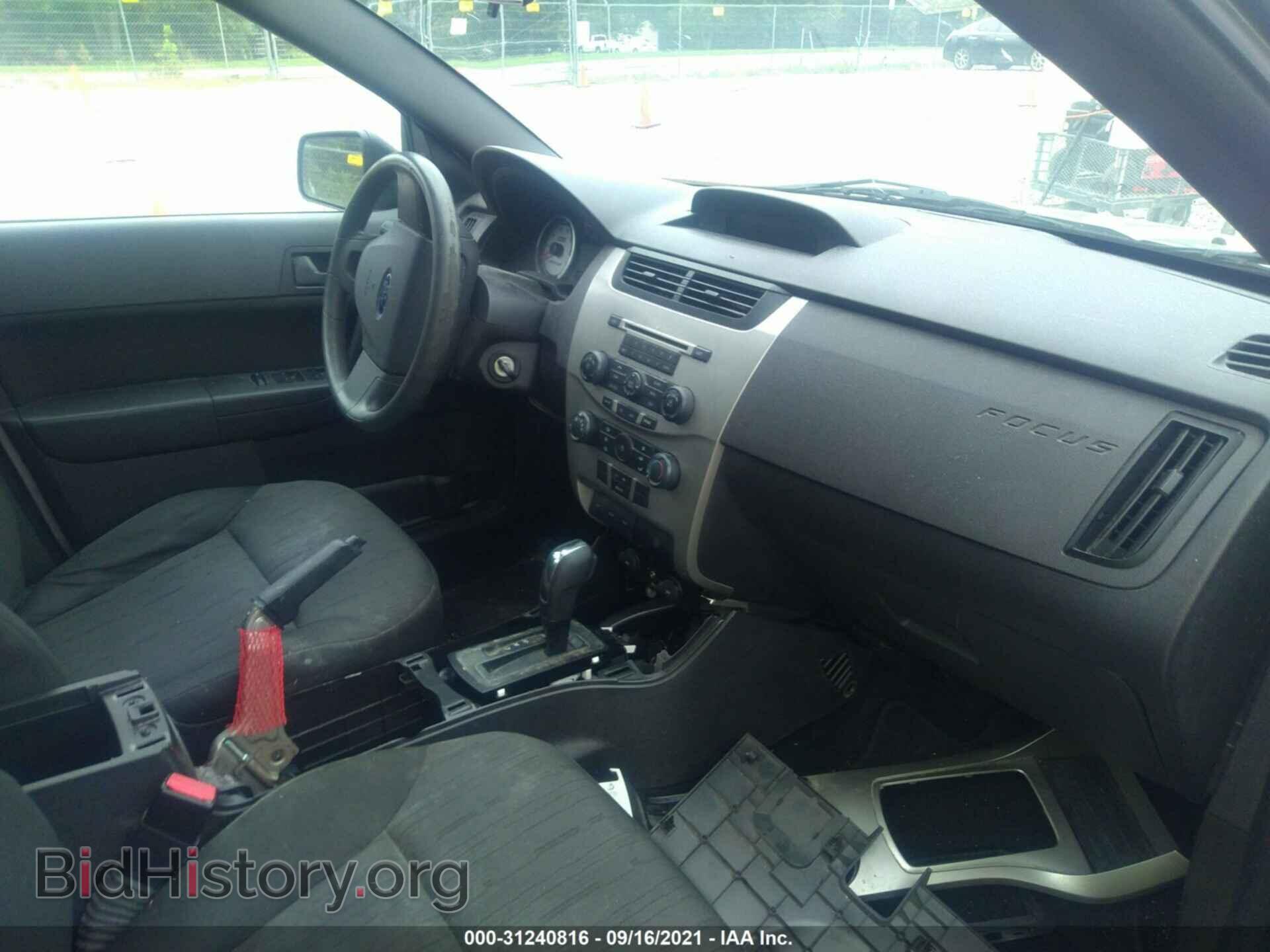 2009 FORD FOCUS - VIN: 1FAHP35N19W242557 - Photo 5