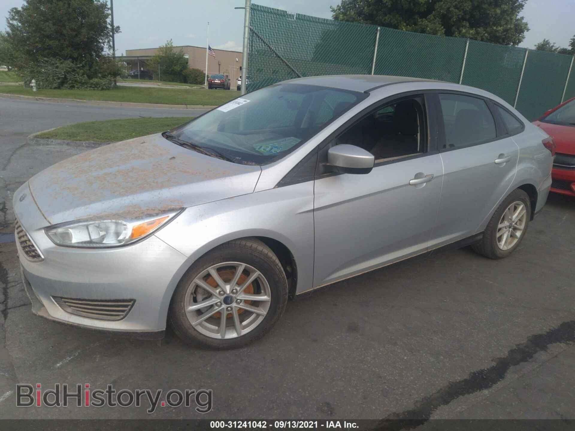 2018 FORD FOCUS - VIN: 1FADP3F28JL200461 - Фото 2