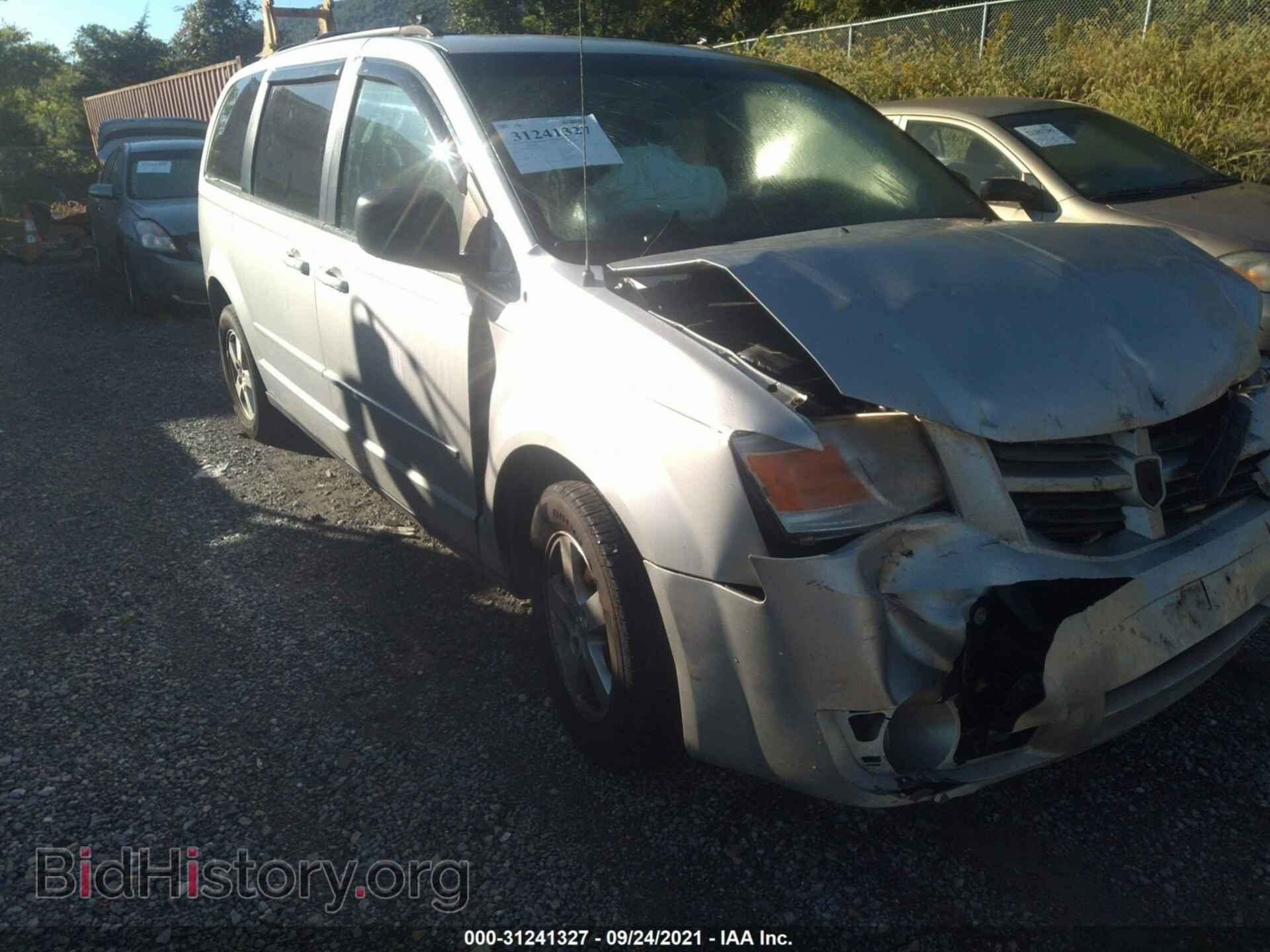 Photo 2D4RN4DEXAR112207 - DODGE GRAND CARAVAN 2010