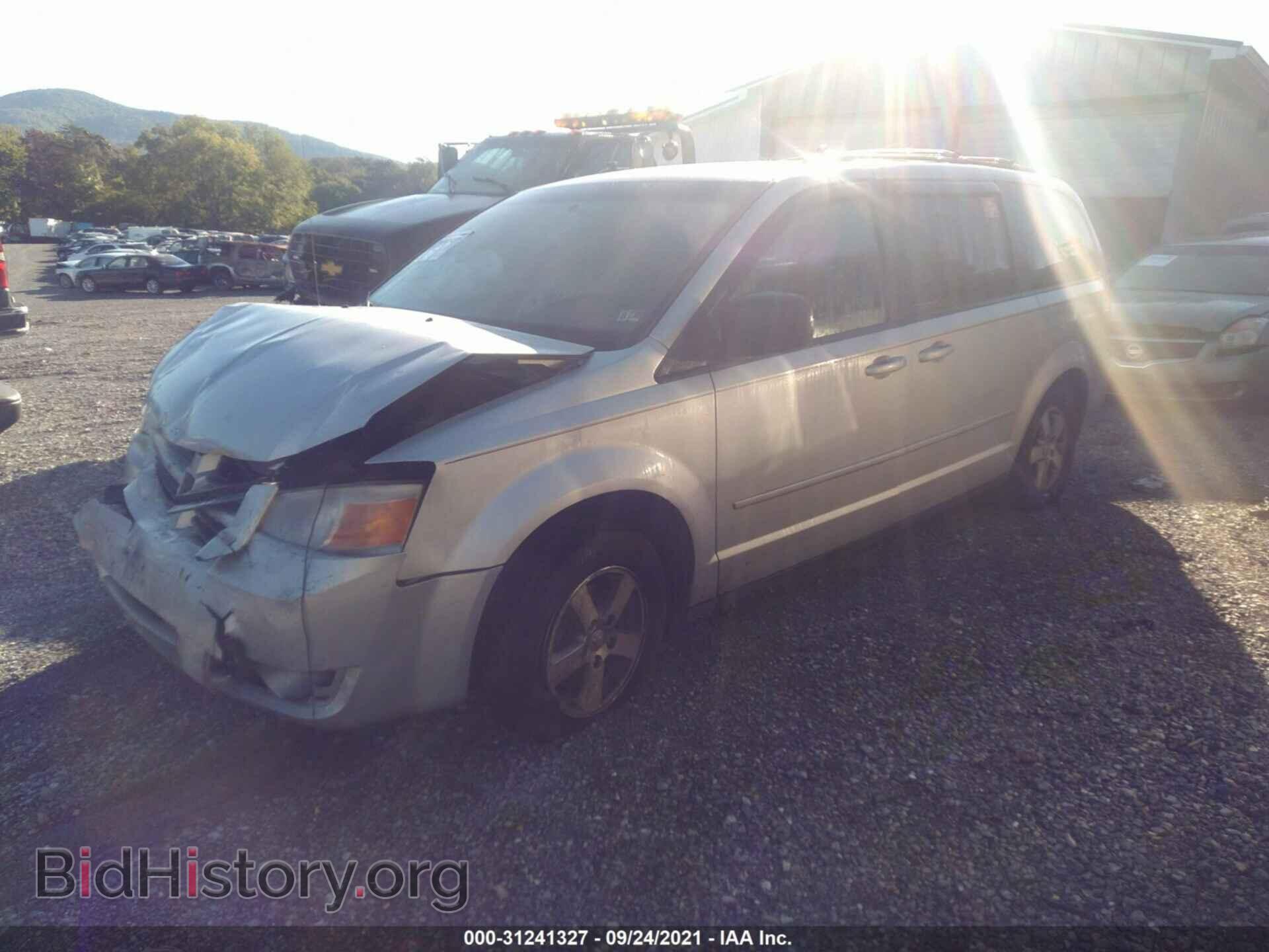 2010 DODGE GRAND CARAVAN - VIN: 2D4RN4DEXAR112207 - Фото 2