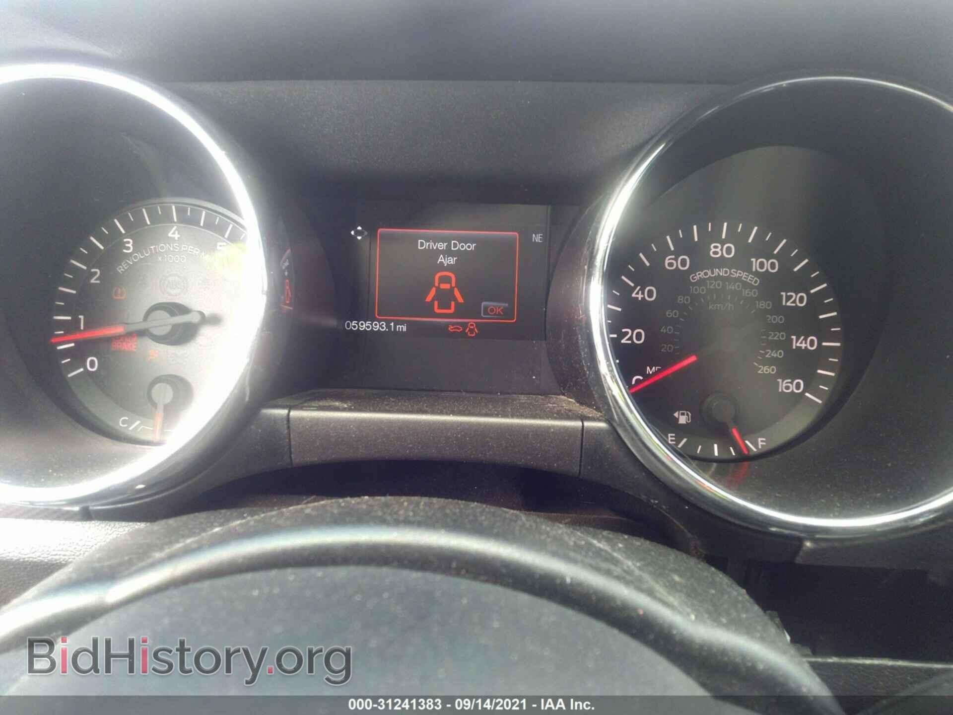 2016 FORD MUSTANG - VIN: 1FA6P8CF5G5303346 - Фото 7