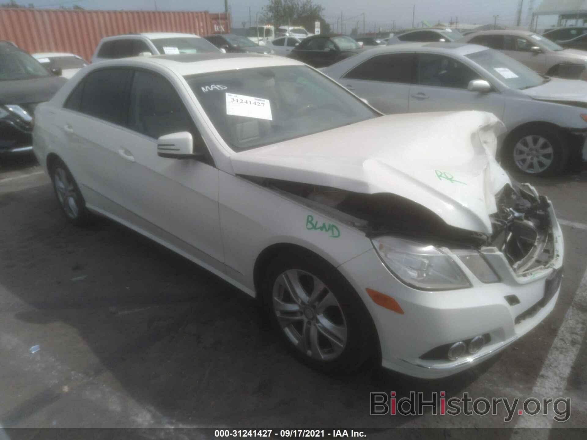 Photo WDDHF8HB7BA483477 - MERCEDES-BENZ E-CLASS 2011