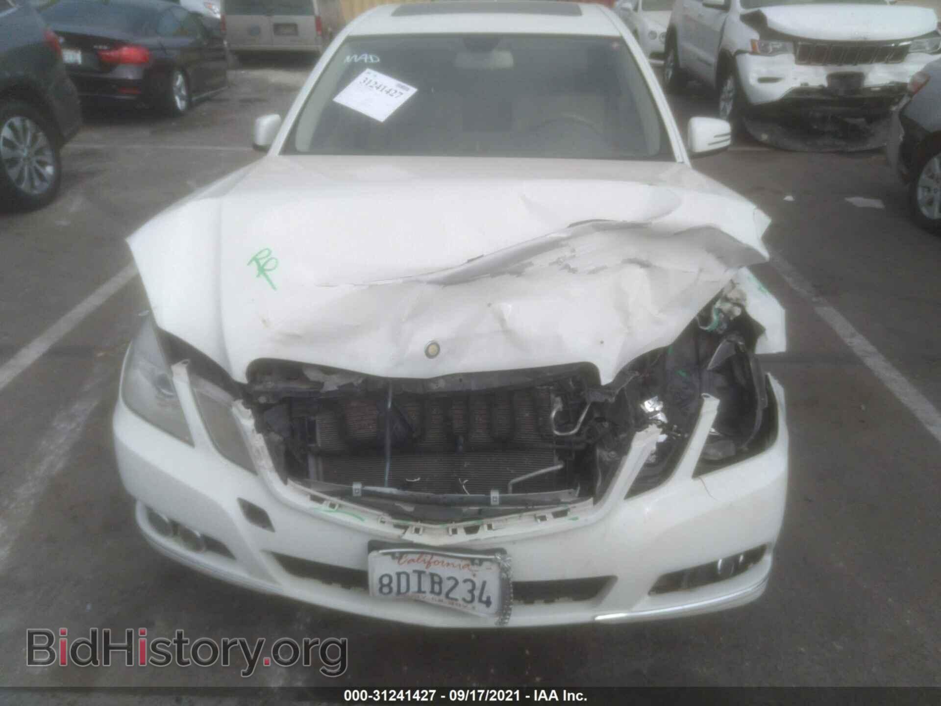 2011 MERCEDES-BENZ E-CLASS - VIN: WDDHF8HB7BA483477 - Фото 10