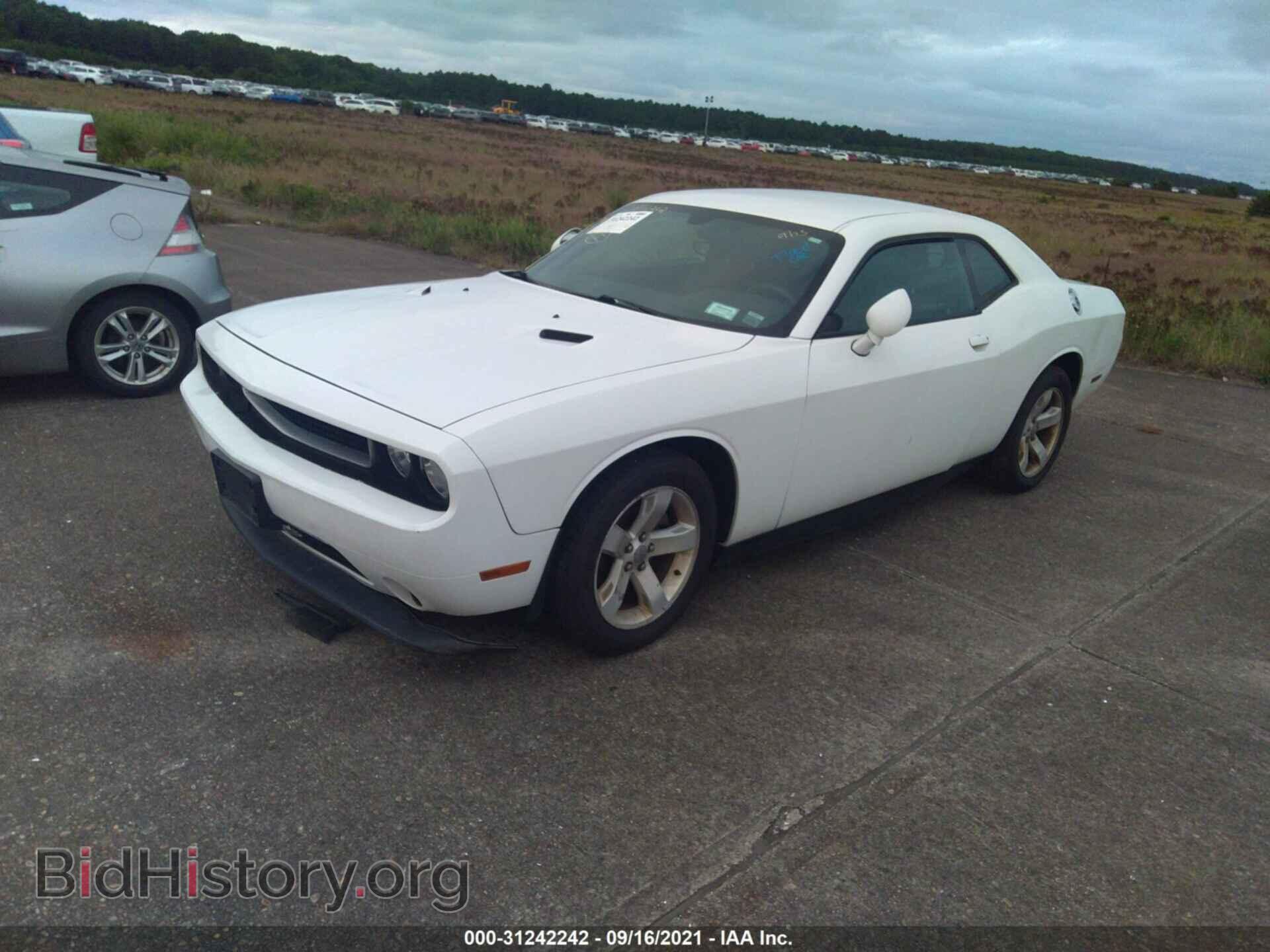 2014 DODGE CHALLENGER - VIN: 2C3CDYAG9EH214455 - Фото 2