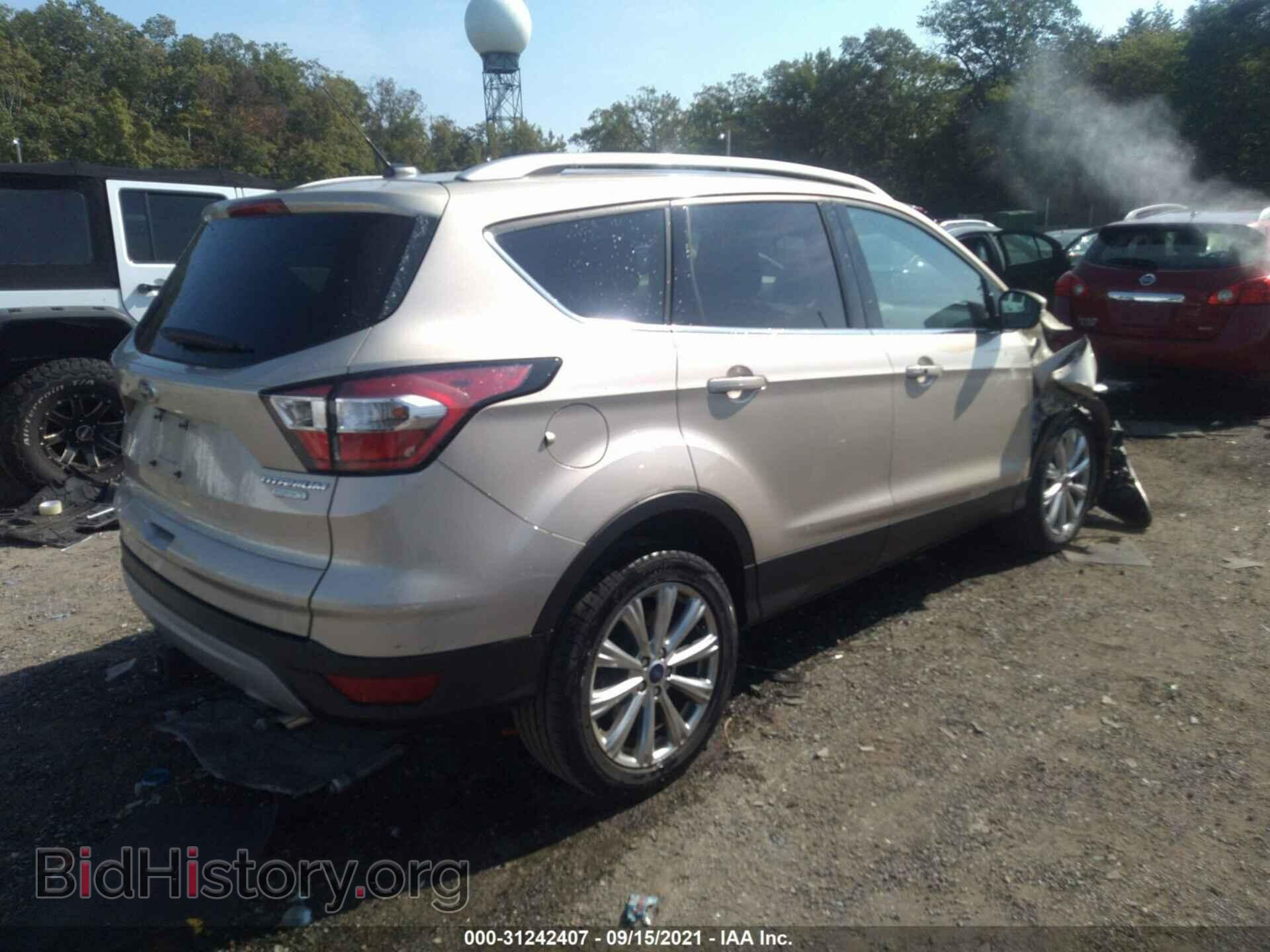 2017 FORD ESCAPE - VIN: 1FMCU0J98HUE87012 - Фото 4