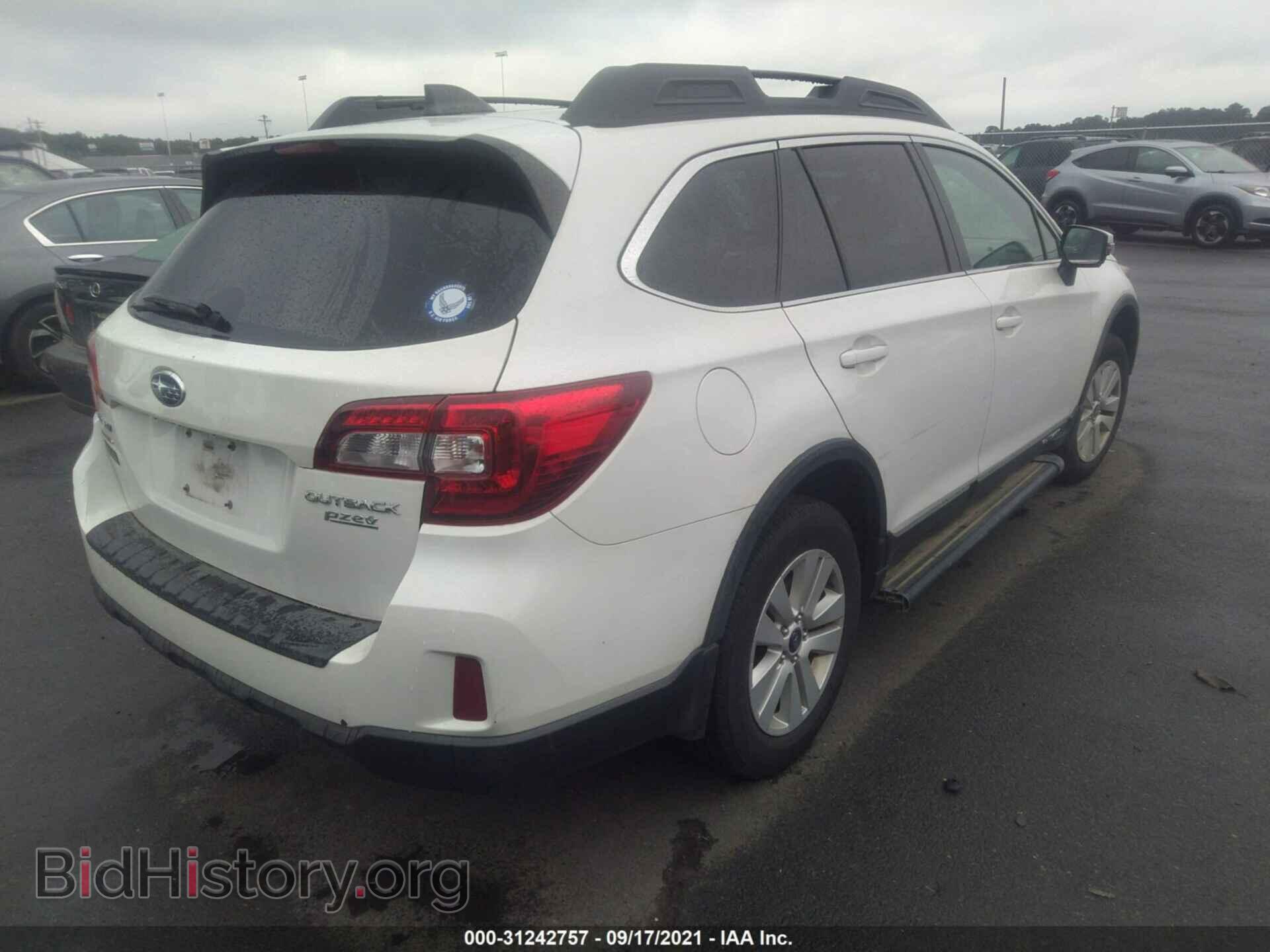 2017 SUBARU OUTBACK - VIN: 4S4BSAFC5H3402726 - Фото 4