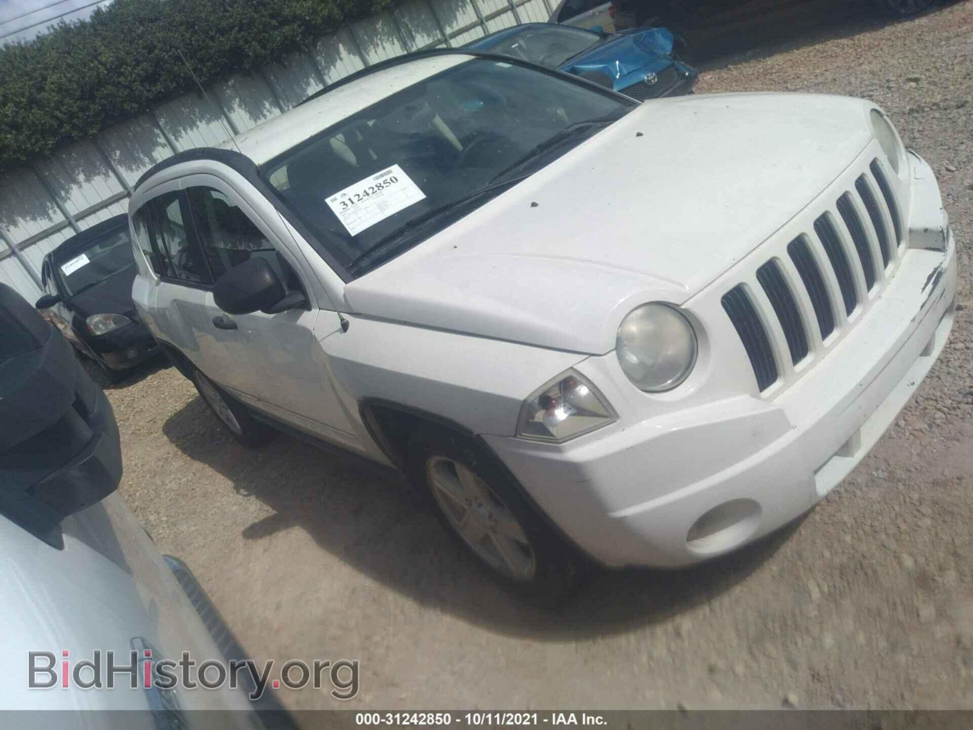 Photo 1J4FT47B29D184454 - JEEP COMPASS 2009