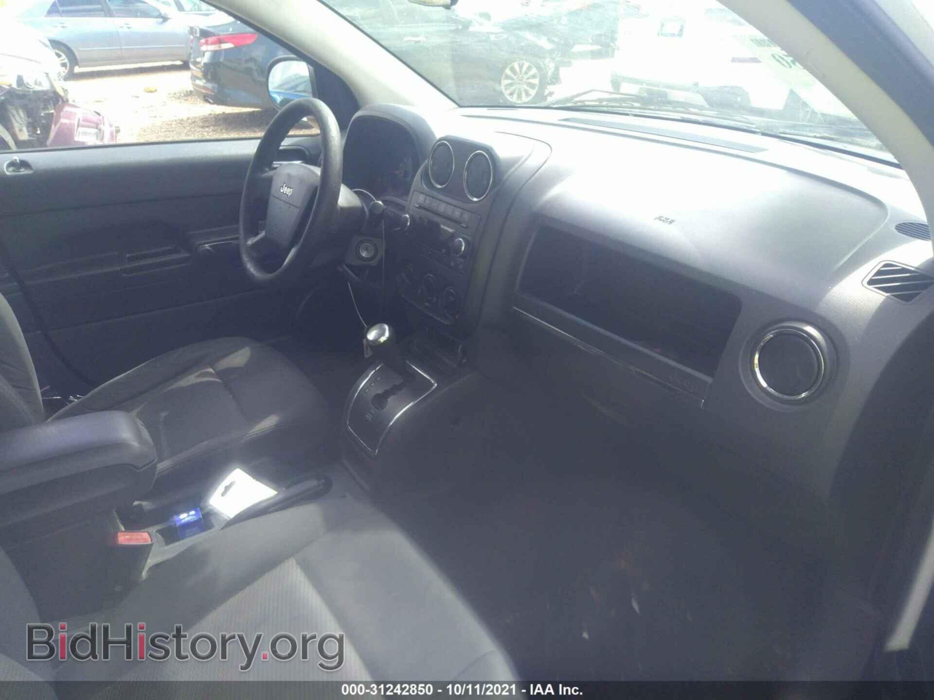 2009 JEEP COMPASS - VIN: 1J4FT47B29D184454 - Фото 5
