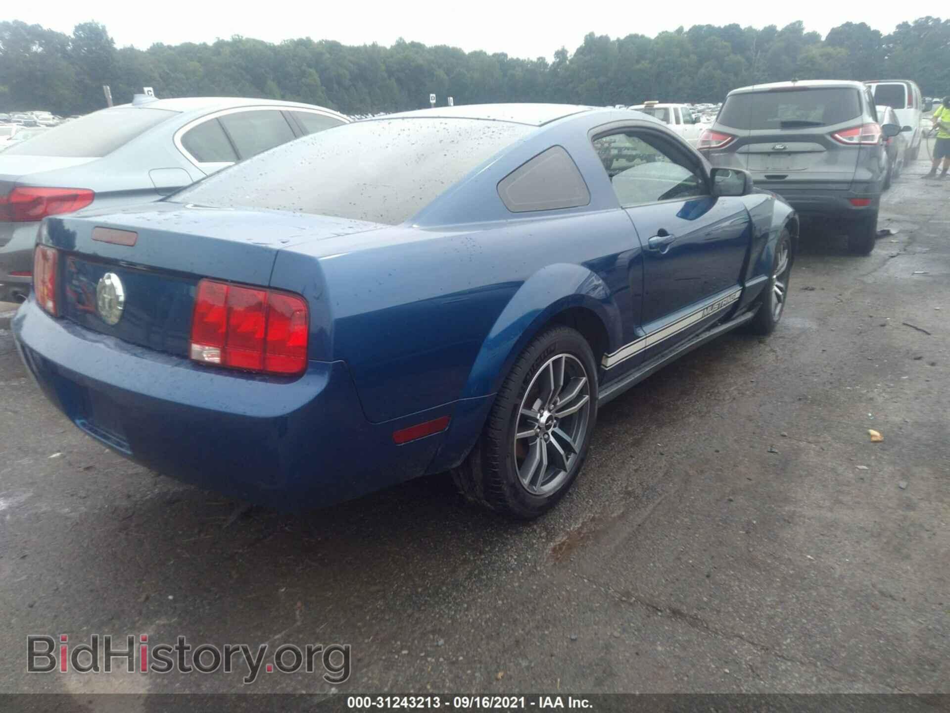 2009 FORD MUSTANG - VIN: 1ZVHT80N295146501 - Фото 4