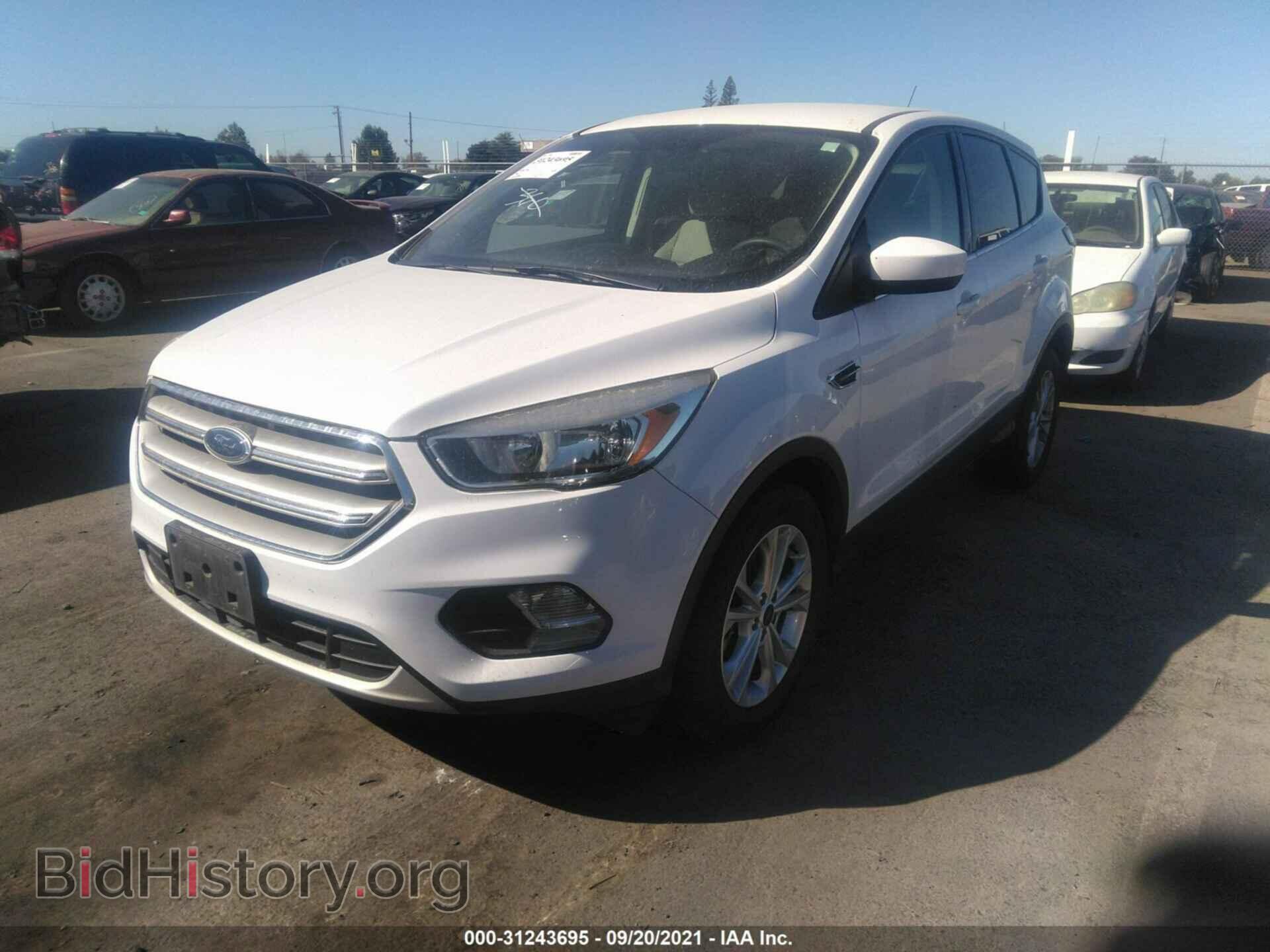 2017 FORD ESCAPE - VIN: 1FMCU9GD1HUB90230 - Фото 2