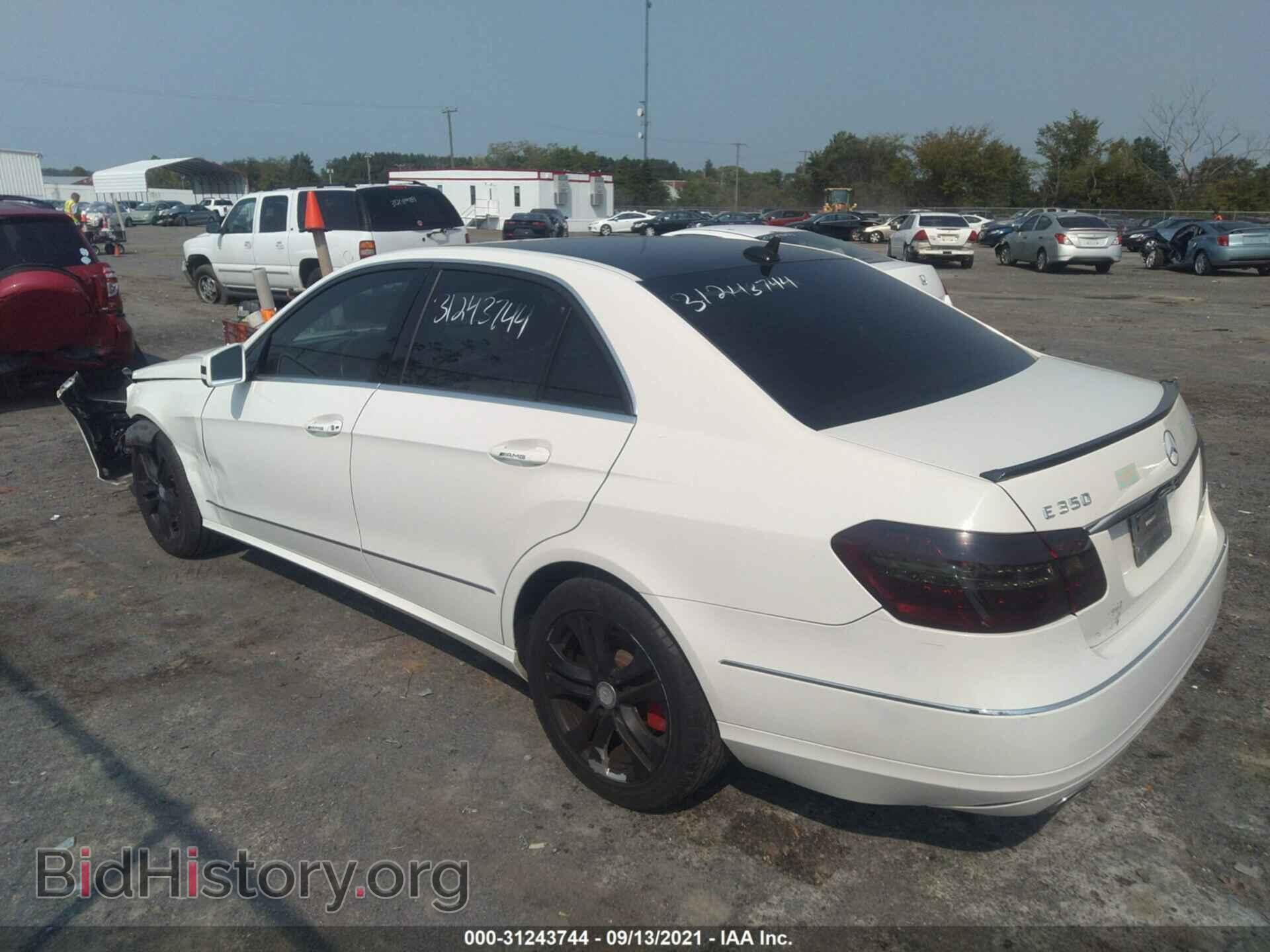 2011 MERCEDES-BENZ E-CLASS - VIN: WDDHF8HB1BA425431 - Фото 3