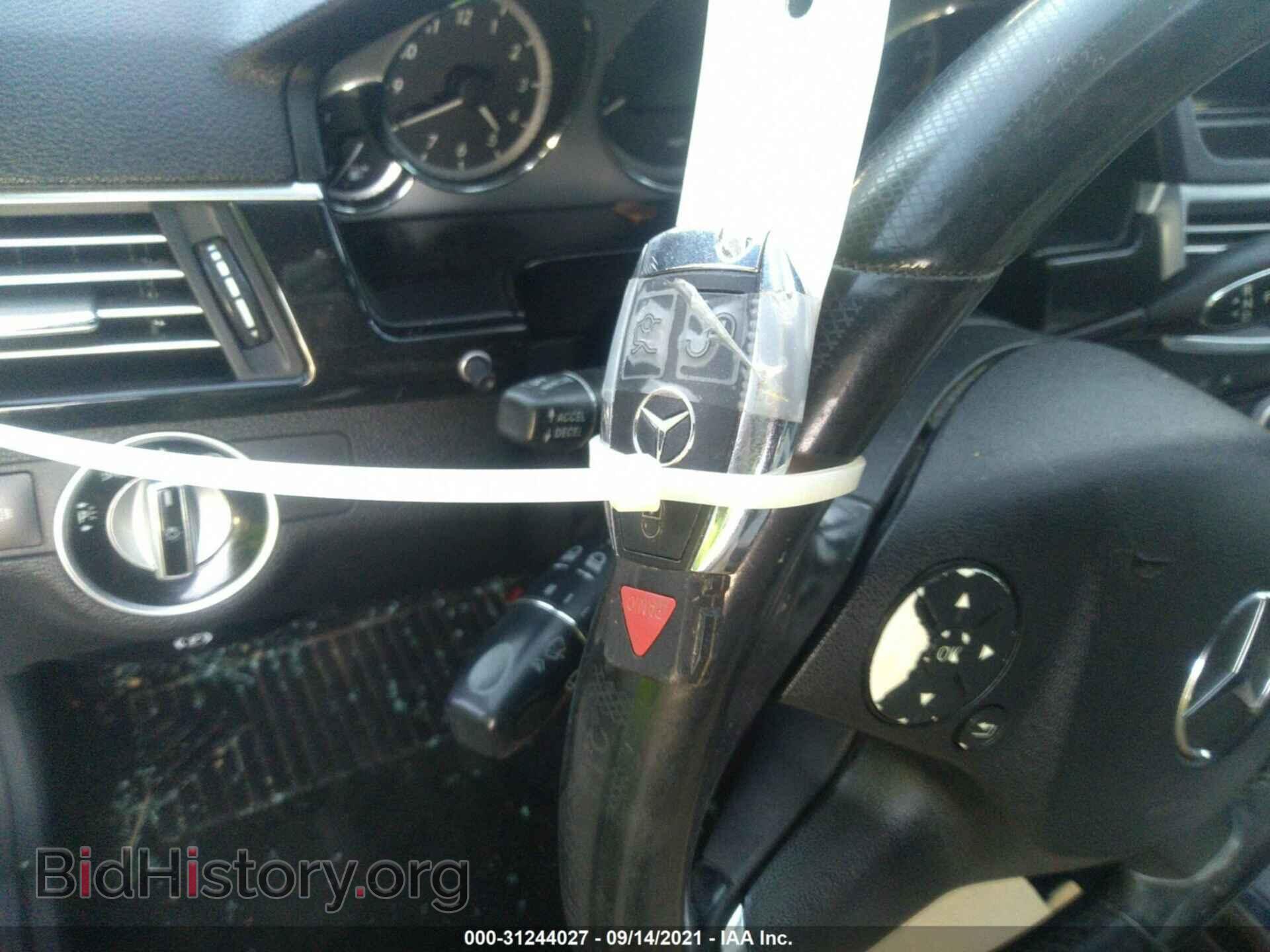 2011 MERCEDES-BENZ E-CLASS - VIN: WDDHF5GB9BA373840 - Фото 11