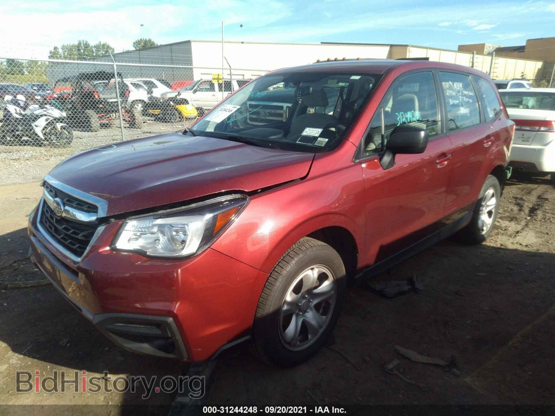 2017 SUBARU FORESTER - VIN: JF2SJAAC1HG562644 - Фото 2