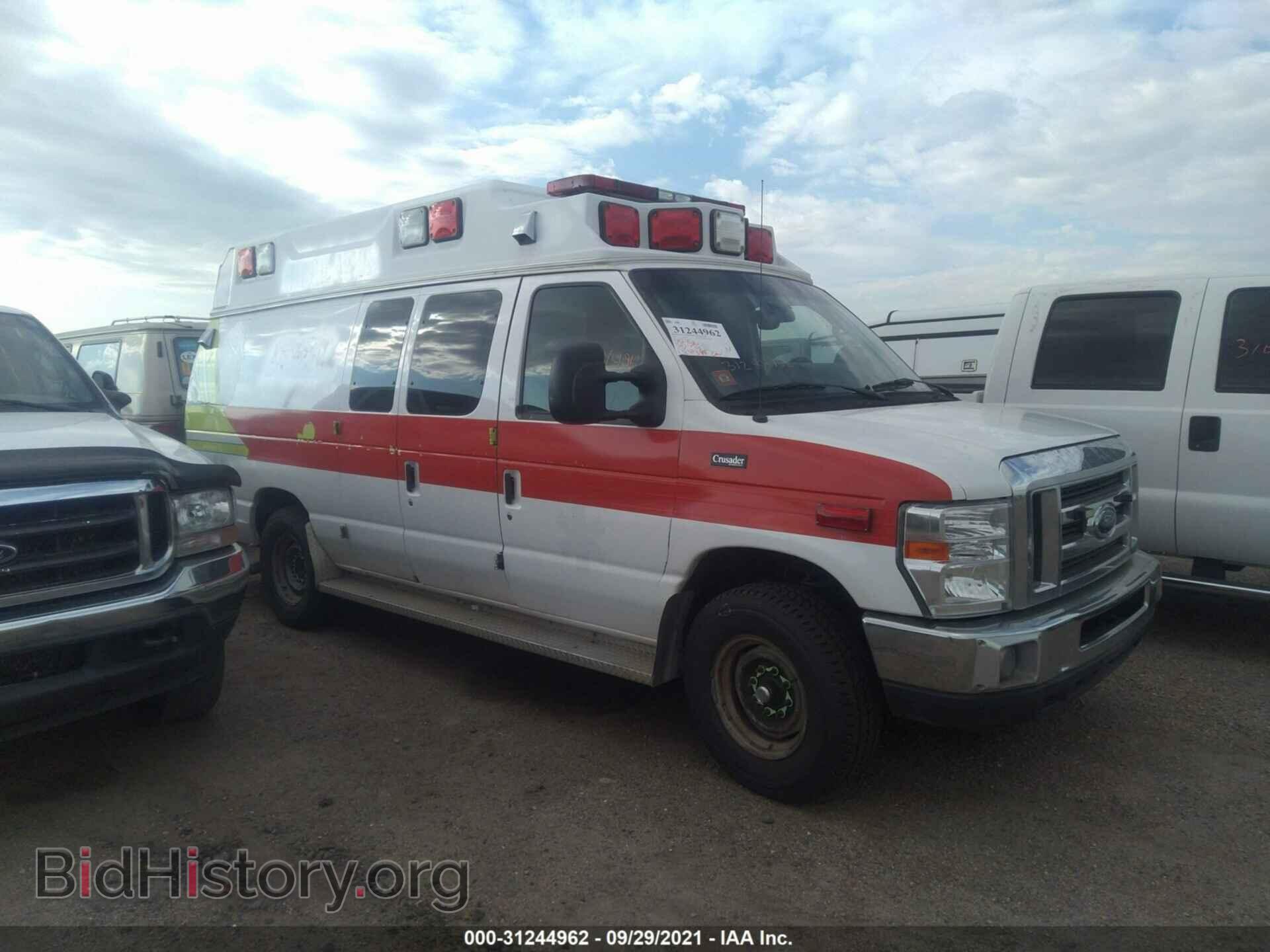 Photo 1FDSS3EL2BDB14161 - FORD ECONOLINE CARGO VAN 2011