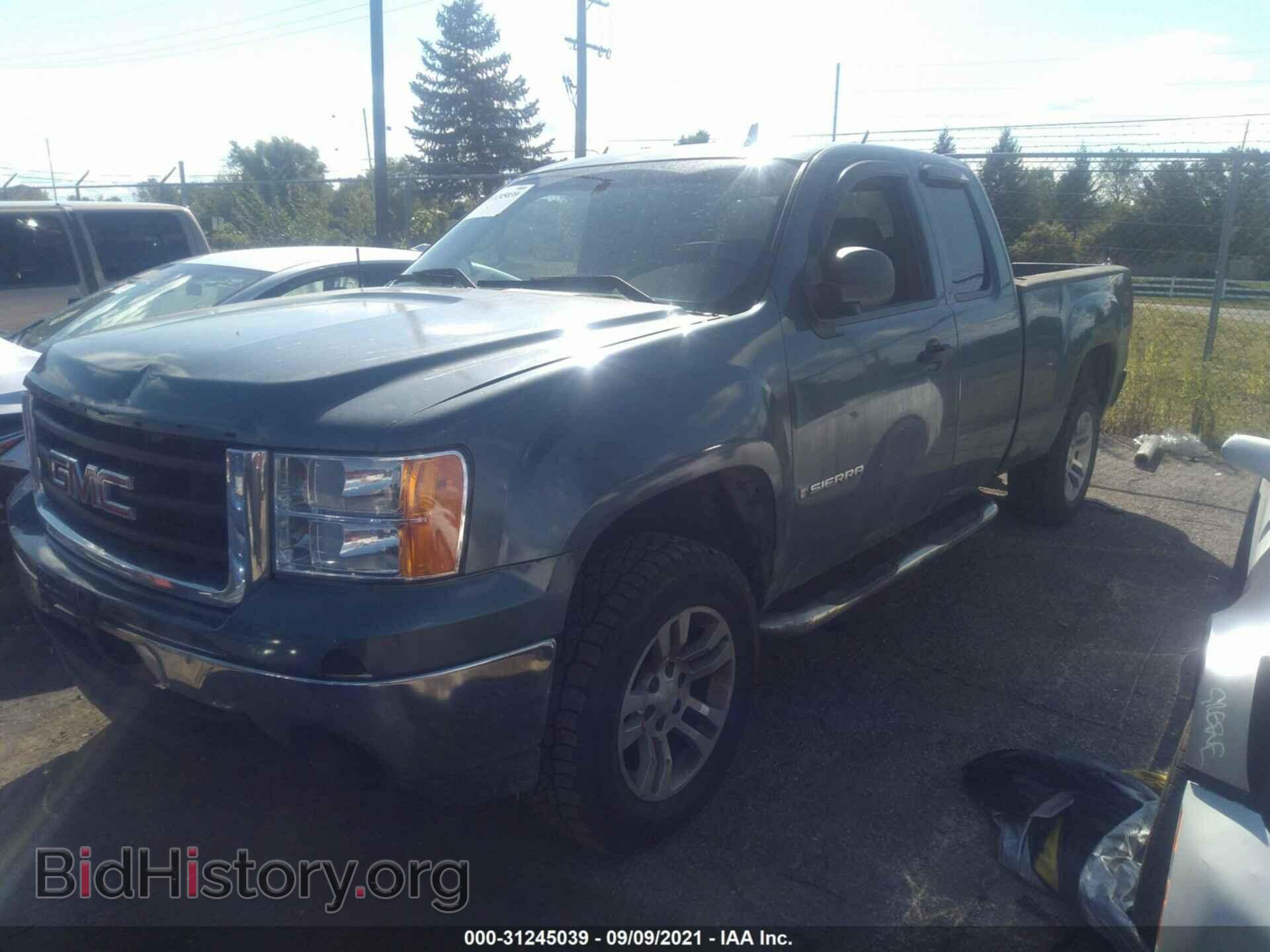 2007 GMC SIERRA 1500 - VIN: 1GTEK19067E502016 - Фото 2