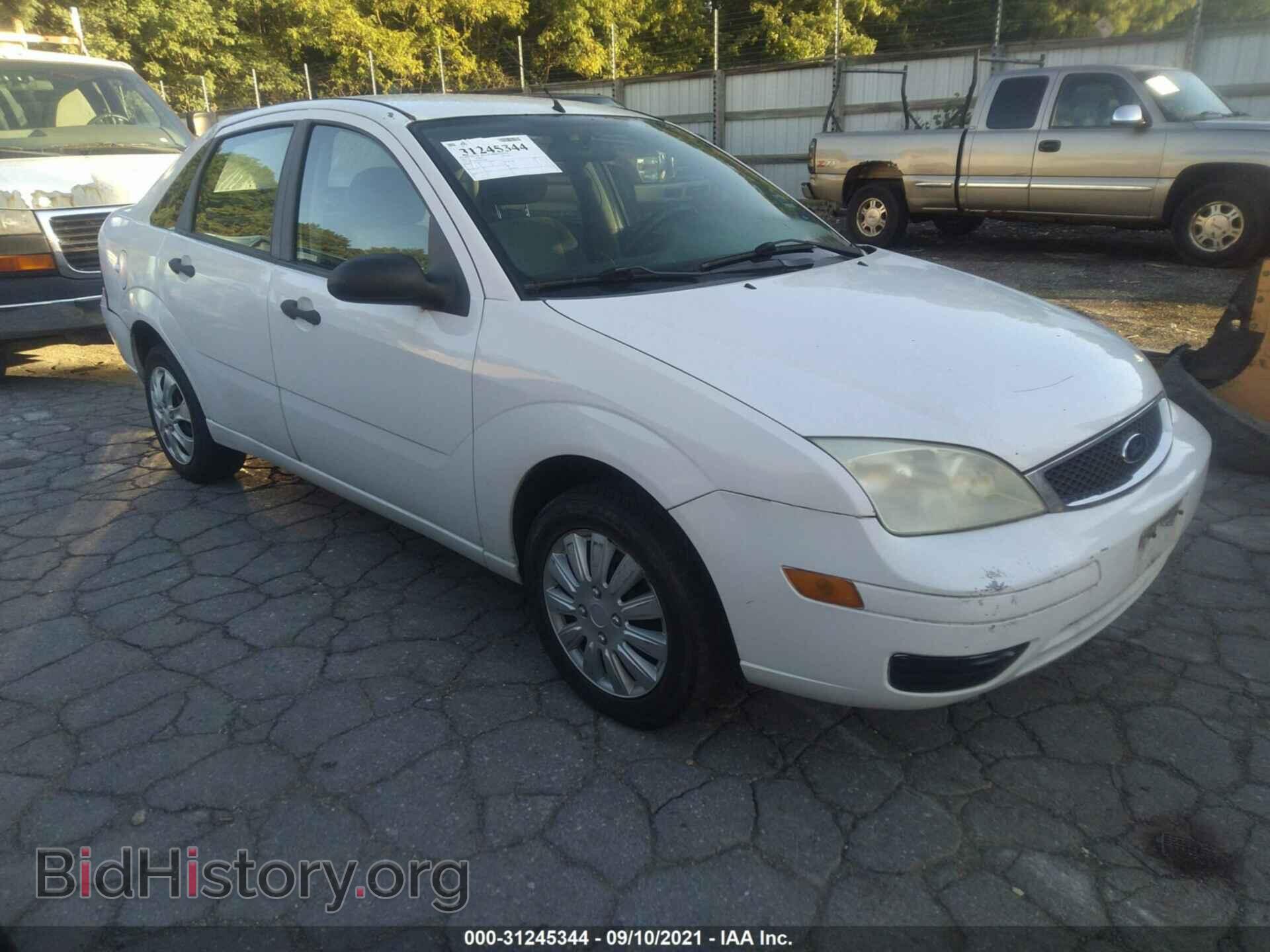 Photo 1FAFP34N97W197986 - FORD FOCUS 2007